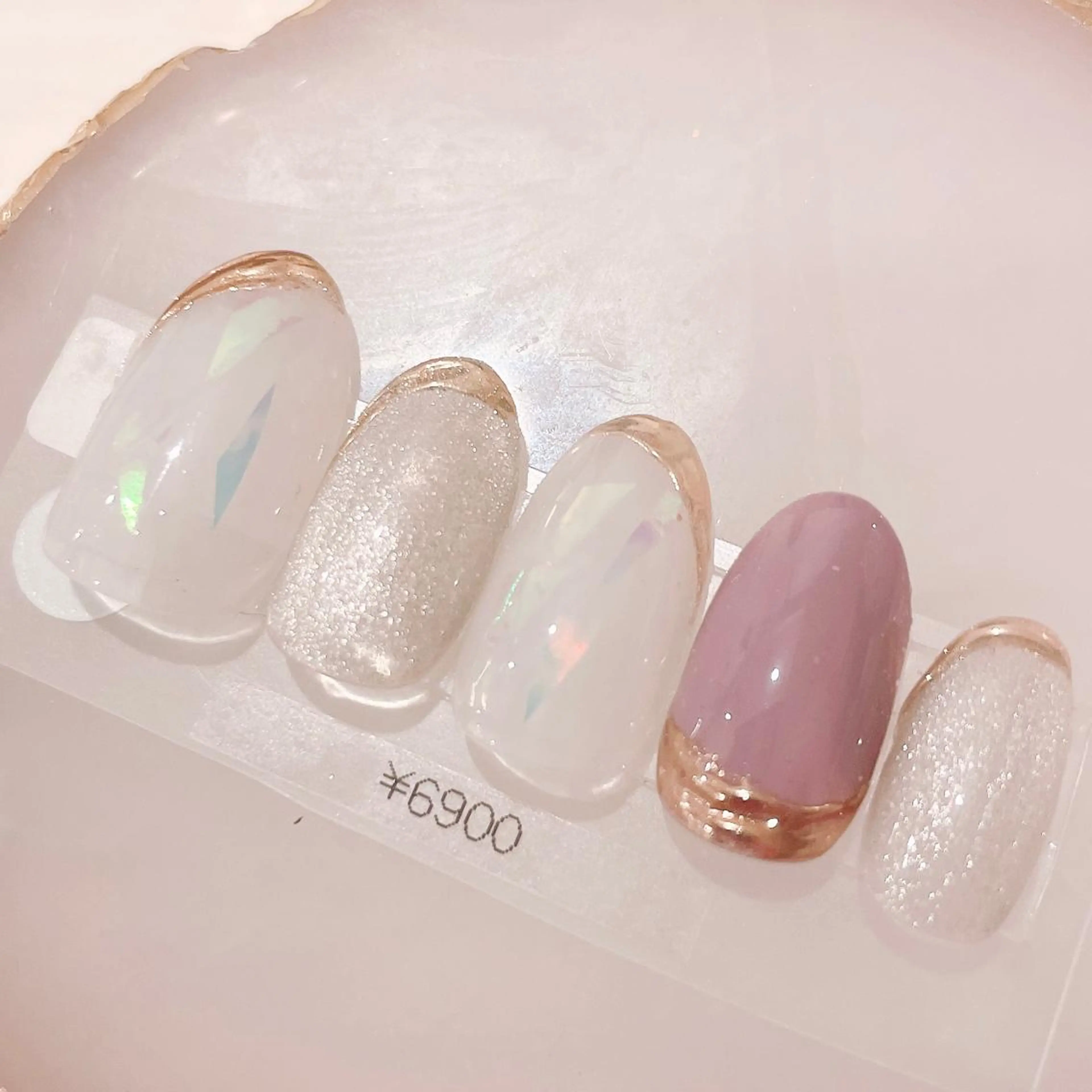 ネイル オーロラネイル キラキラネイル ミラーネイル ハンドネイル CHIARA nailsのネイルデザイン