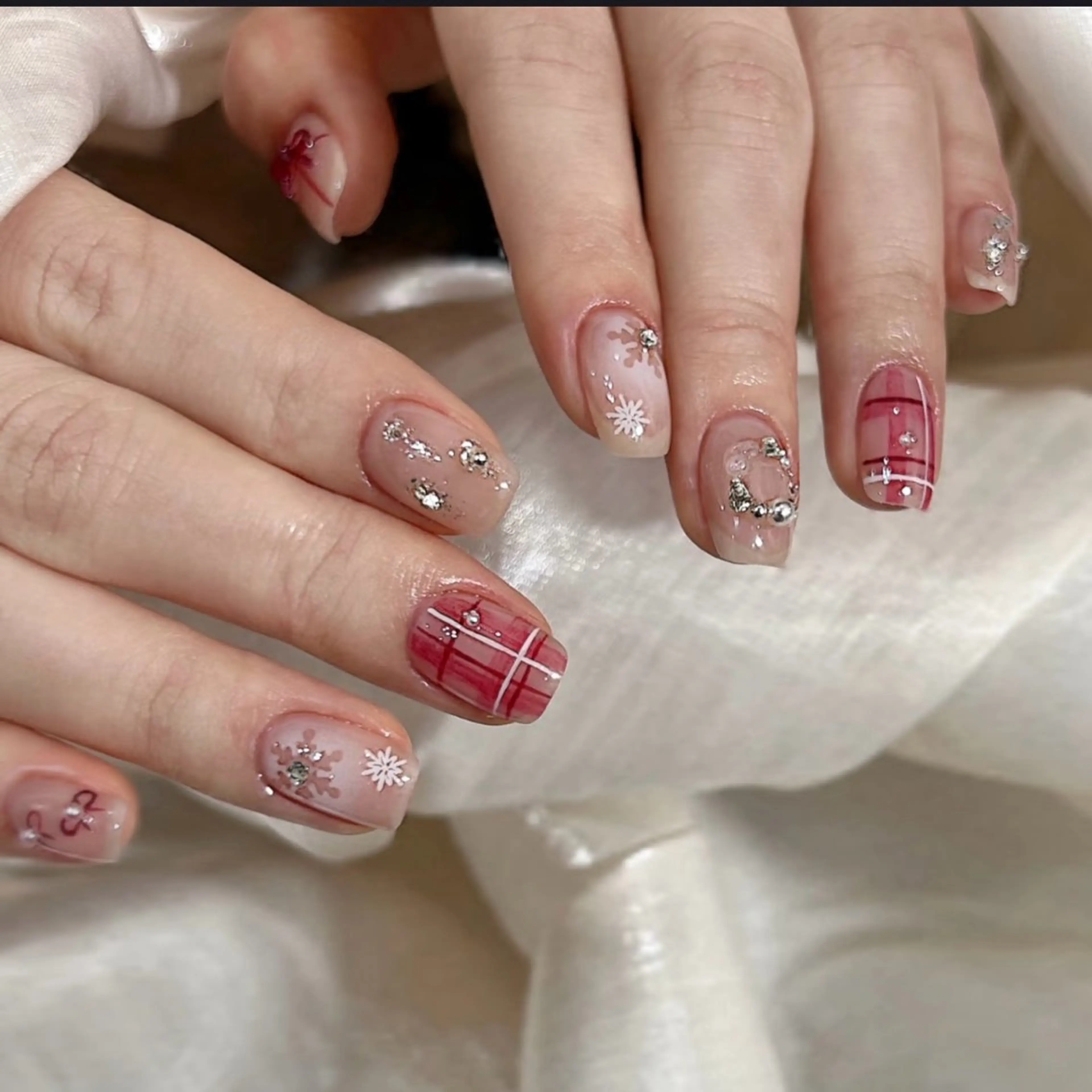 ネイル 🎀Minmin Yi Yiのネイルデザイン