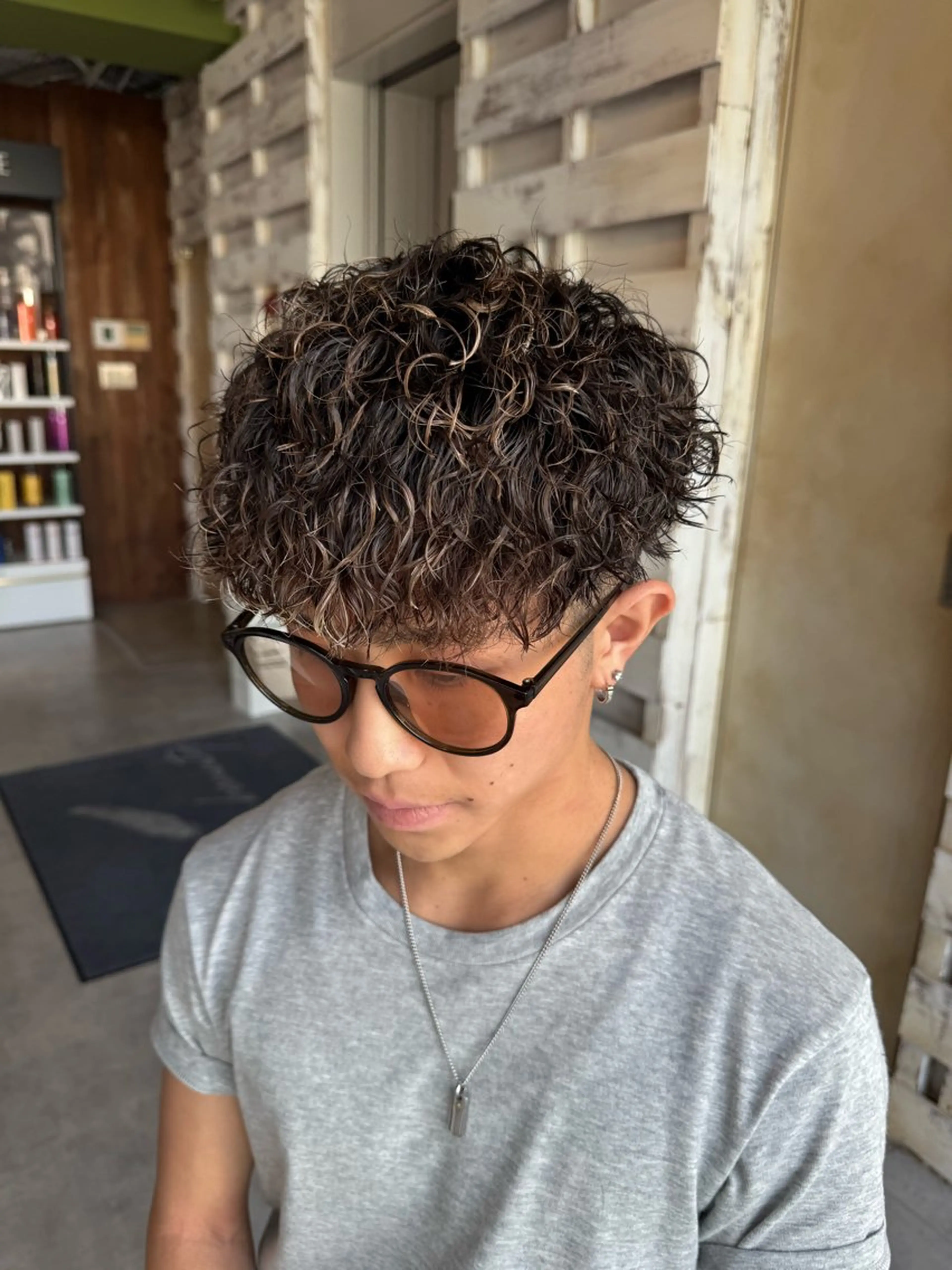 パーマ メンズ メンズパーマ ツイストスパイラルパーマ スパイラルパーマ 山本 玲桜のヘアスタイル