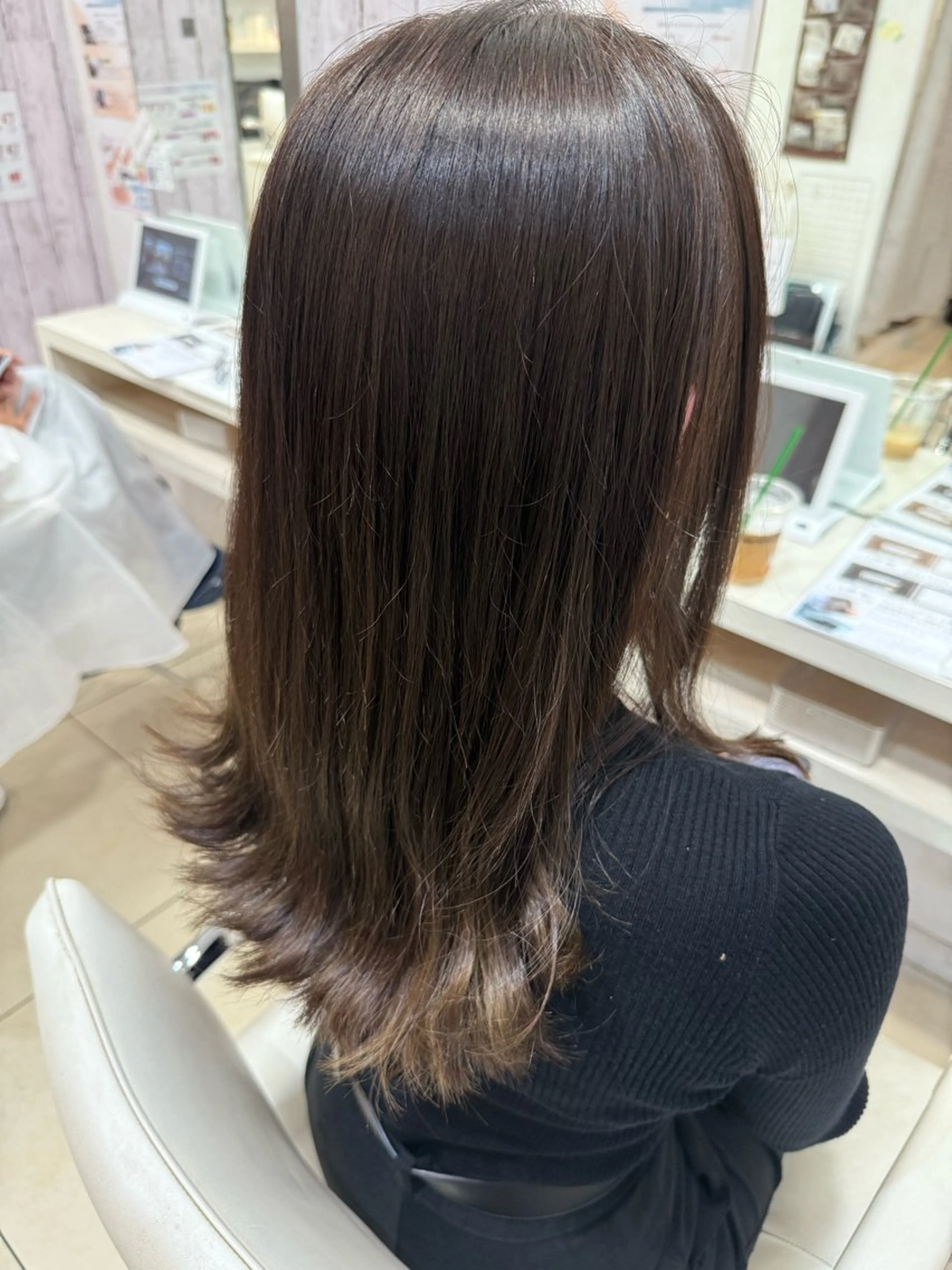 ロング まとまらない髪に🌼 髪質改善｜長島 彩瑛のヘアスタイル