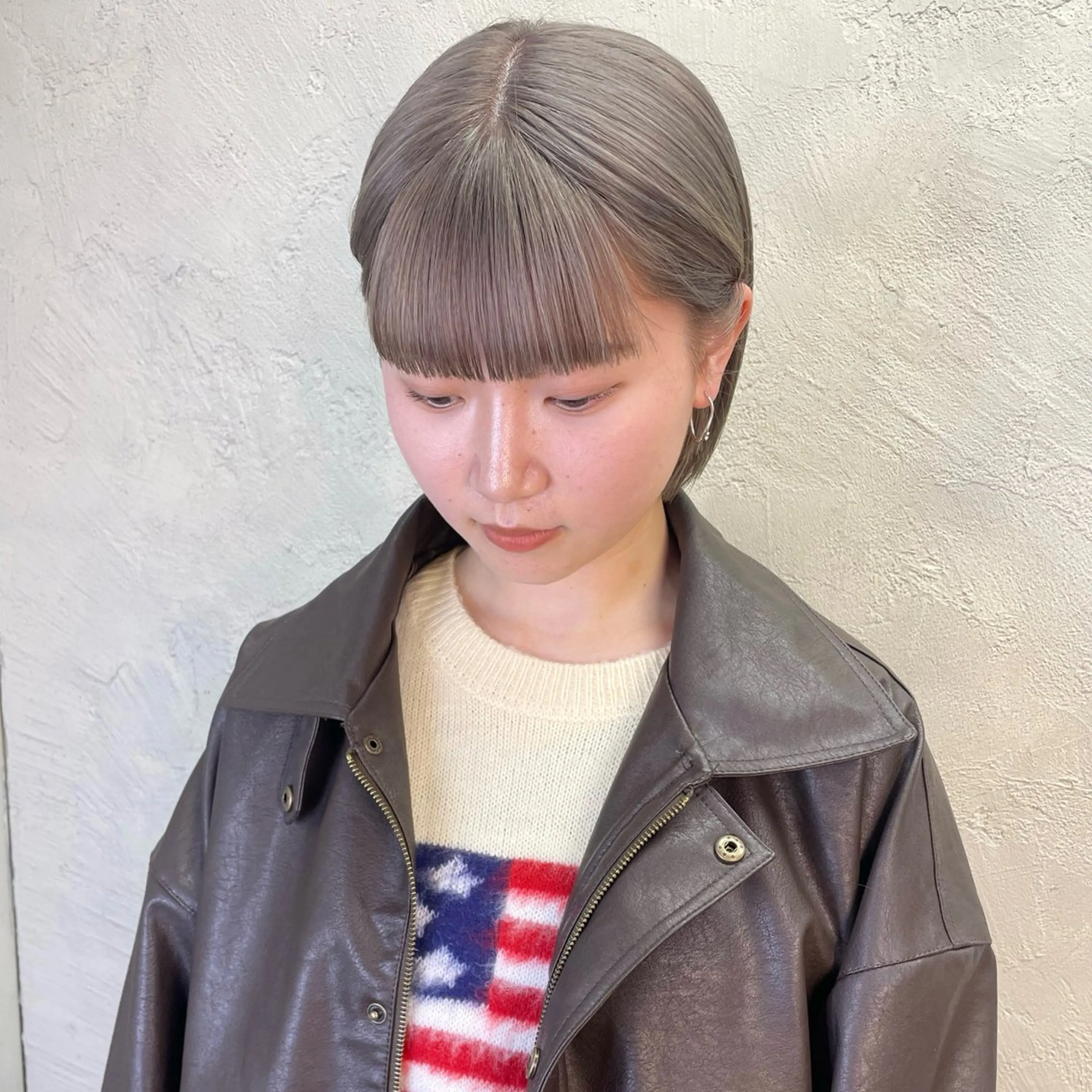 ミディアム カラー ヘアアレンジ グレージュ ミルクティーグレージュ カット ヘアカラー トリートメント ボブ×柔らかいカラー 🩰misaki𓍼のヘアスタイル