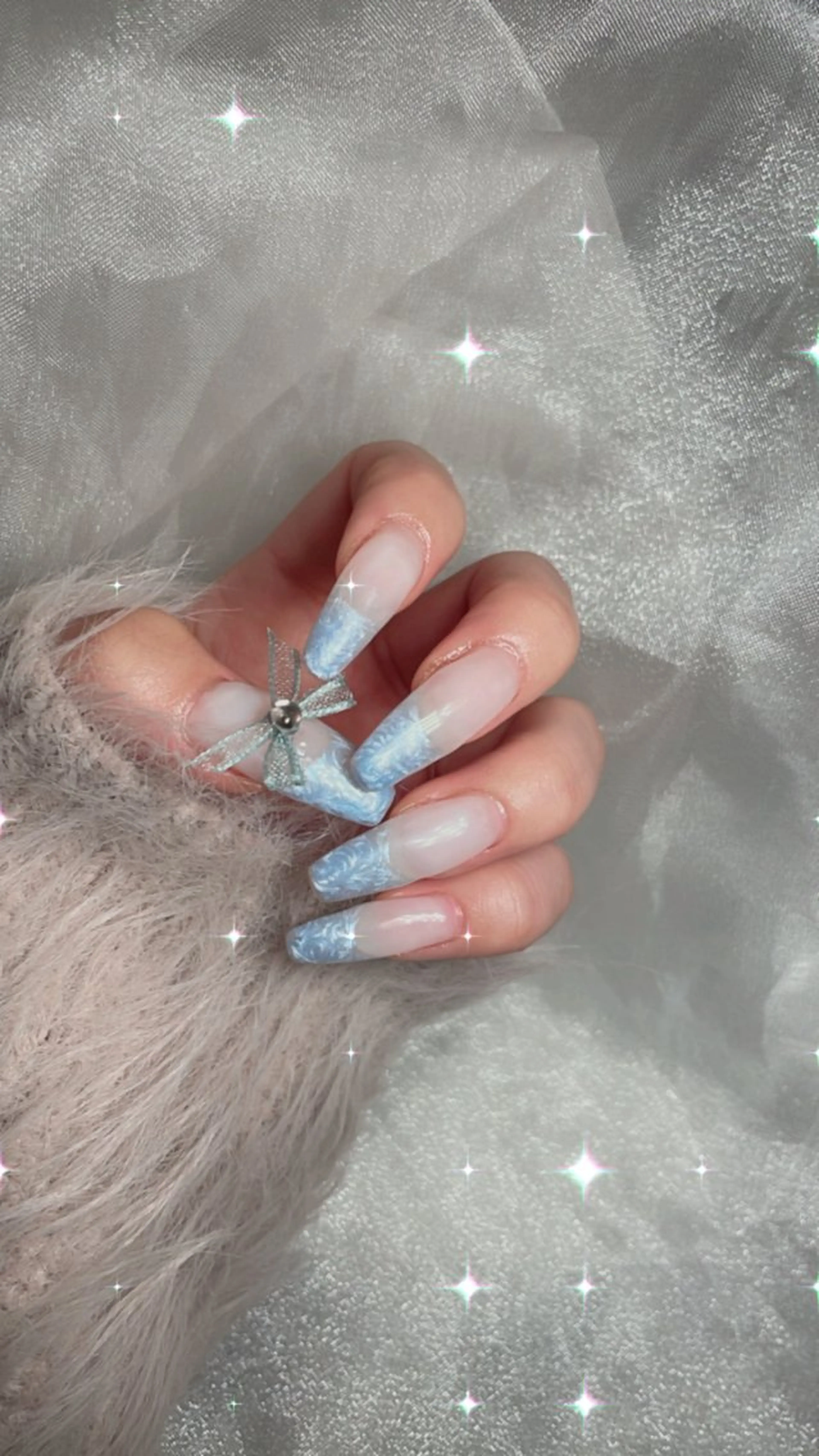 ネイル オーロラネイル ジェルネイル シンプルネイル ハンドネイル Peach所属・nail salon peachのネイルデザイン