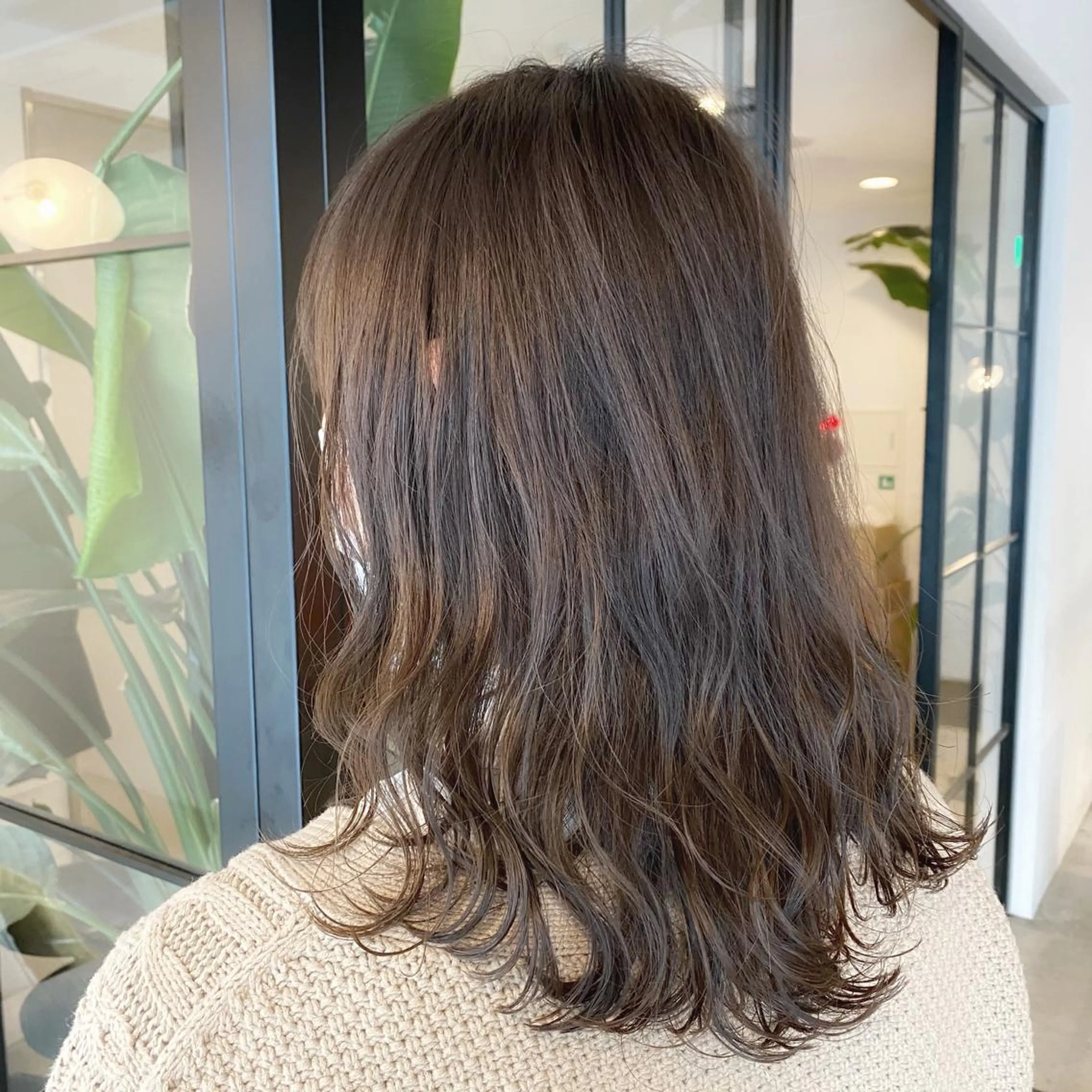 ミディアム カラー カット トリートメント ベージュカラー/新潟 オリーブ/落合優吾のヘアスタイル