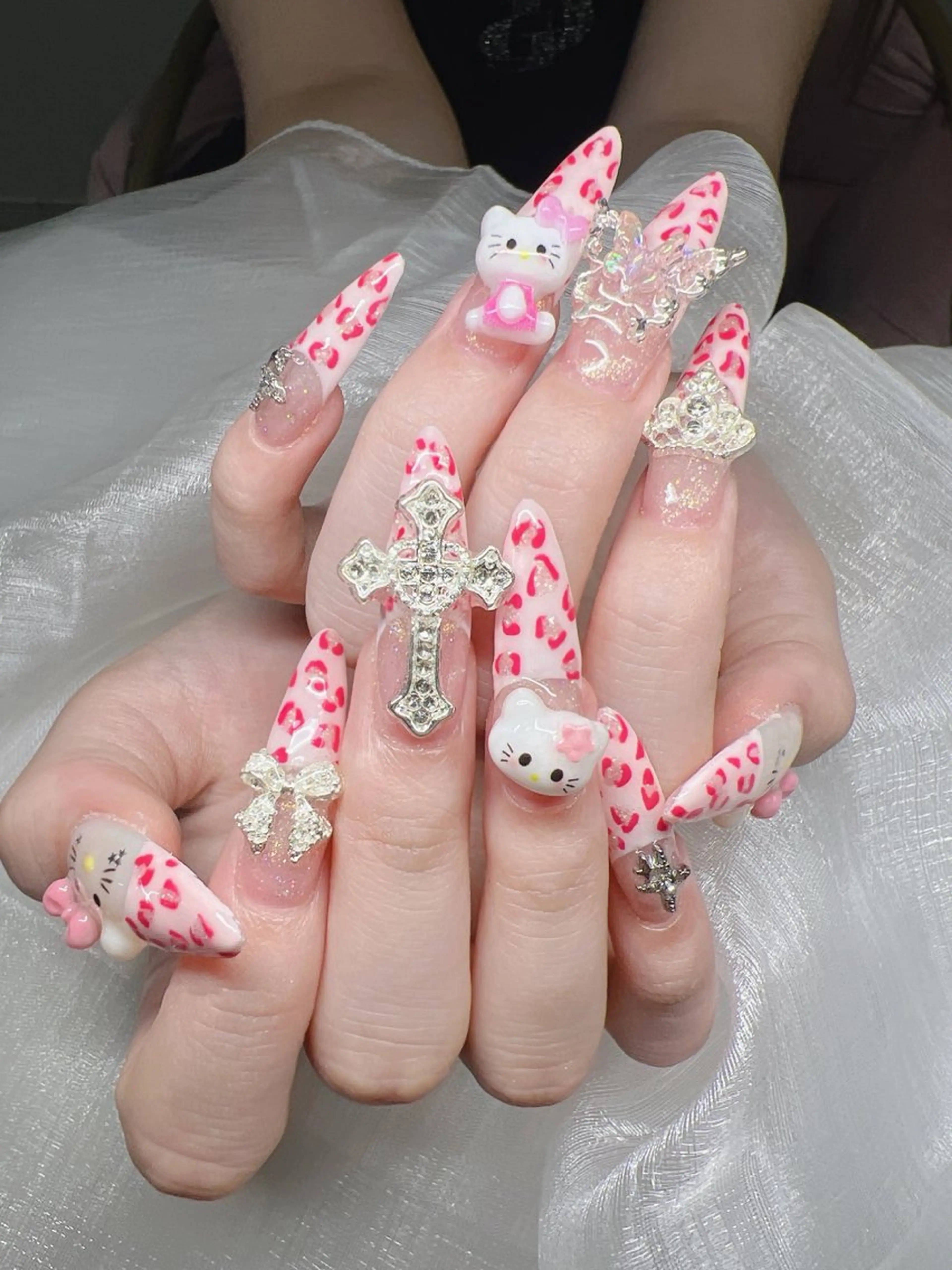 ネイル 長さ出し グラデーション キラキラネイル マグネットネイル ニュアンスネイル ハンドネイル Lee Nails チップ長さだし専門店のネイルデザイン