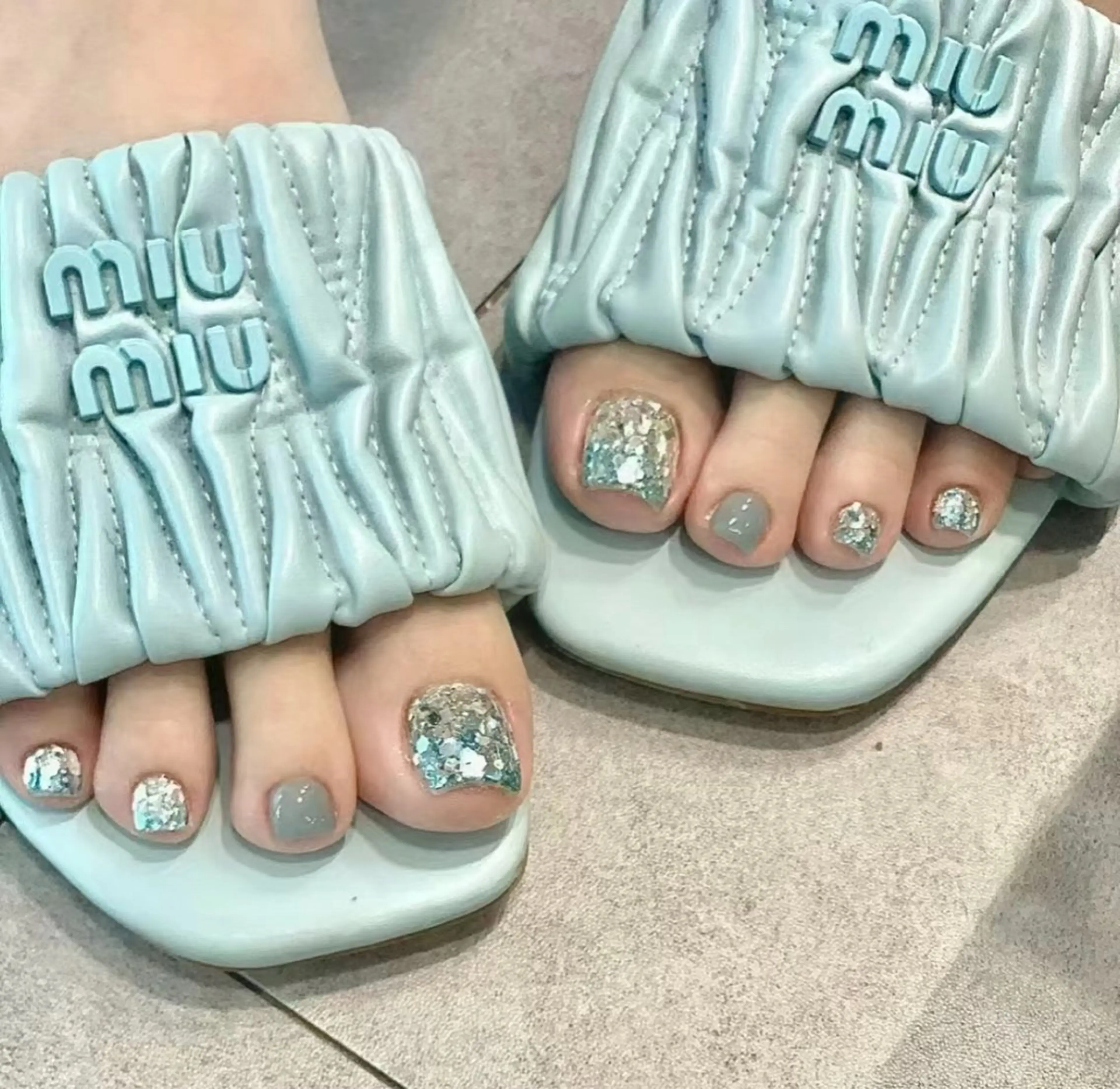 ネイル オーロラネイル フラッシュネイル フットネイル ラメ(グリッター) ミラーネイル YK Rinのネイルデザイン