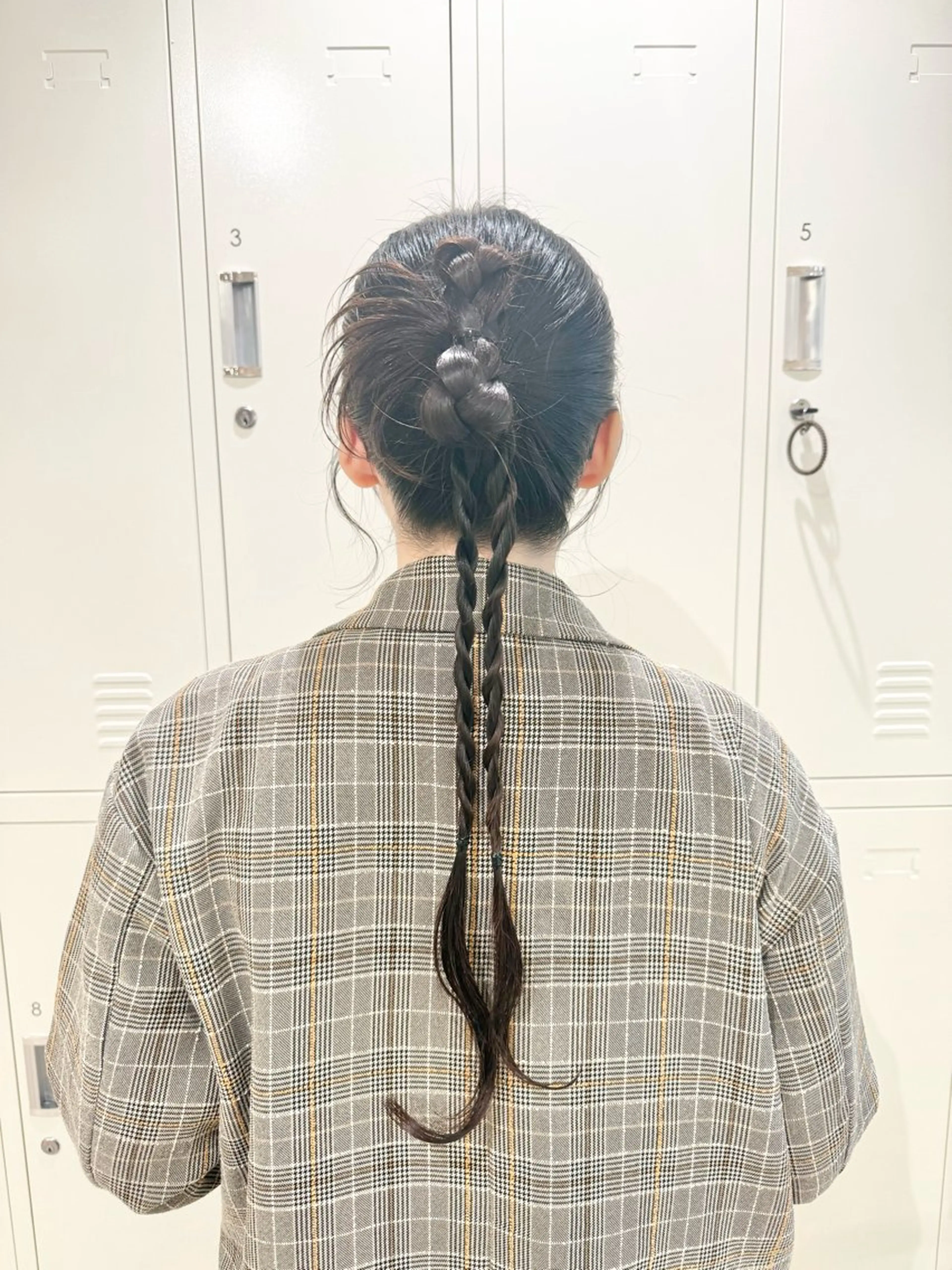 ヘアアレンジ ヘアセット アレンジ🎀暗髪🥣 FACE。らんのヘアスタイル