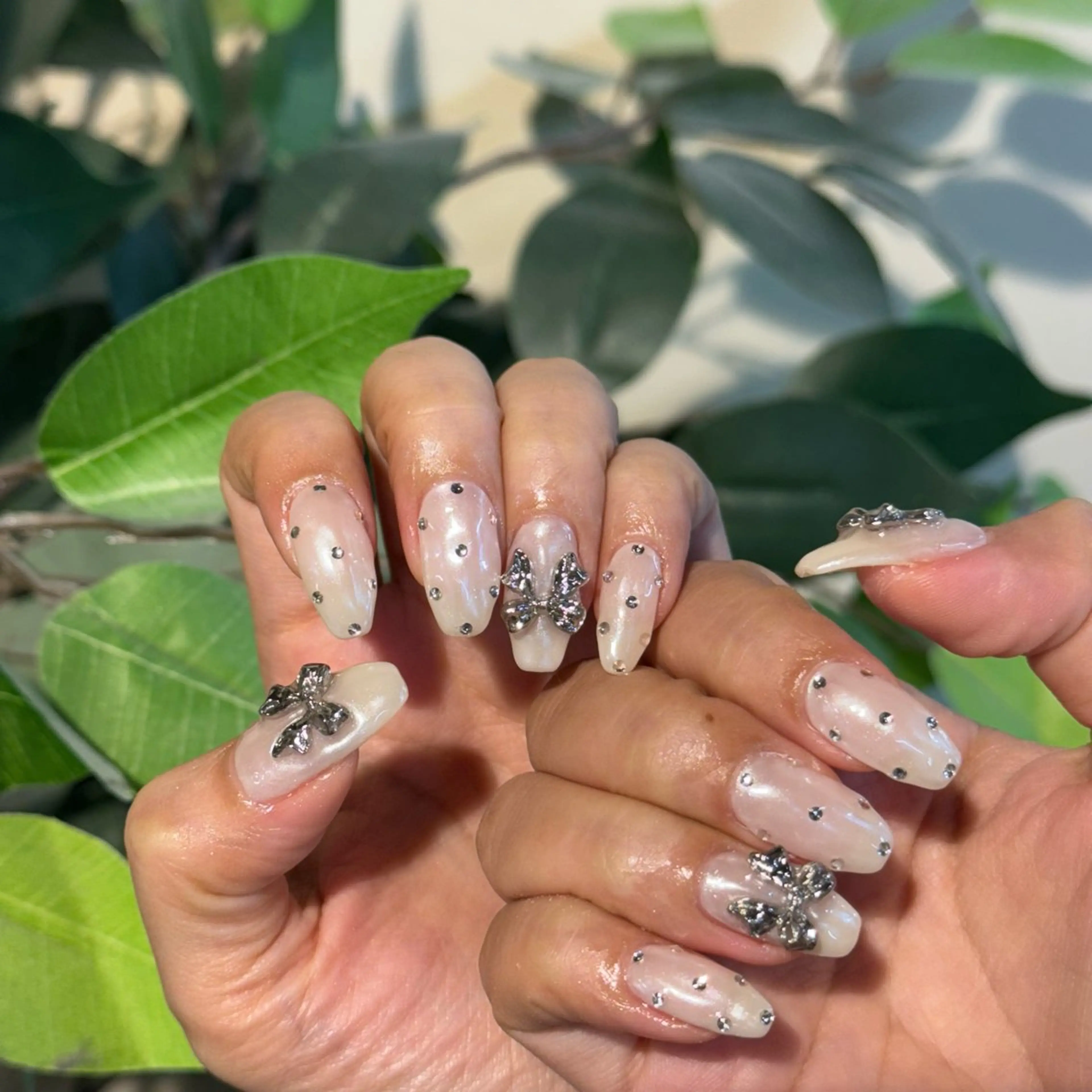 ネイル ハンドネイル 🌿BLITZ 🦋笠原雪音🦋のネイルデザイン