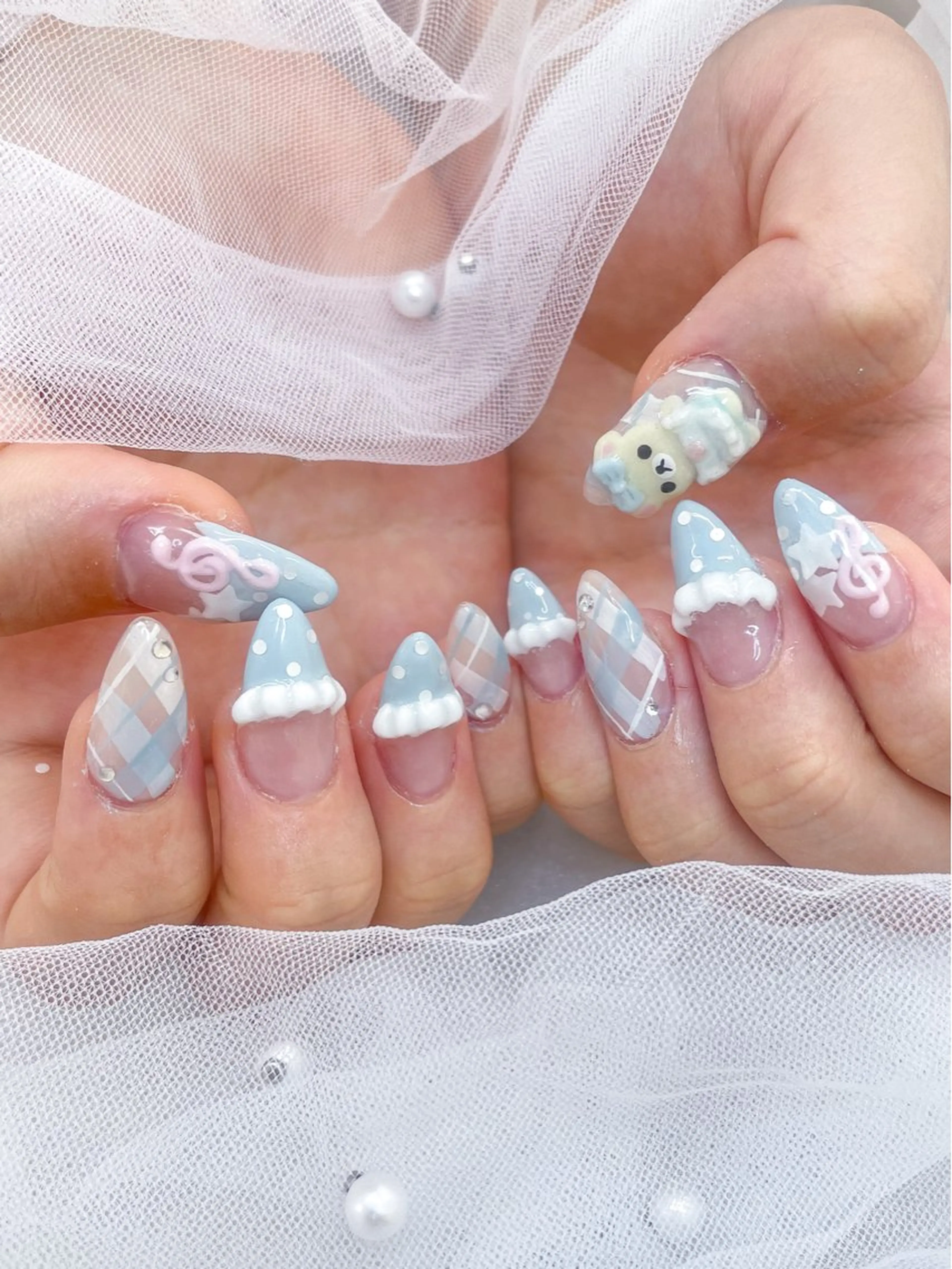 ネイル ハンドネイル MiMi NAIL TOKYO所属・五十嵐 美智のネイルデザイン