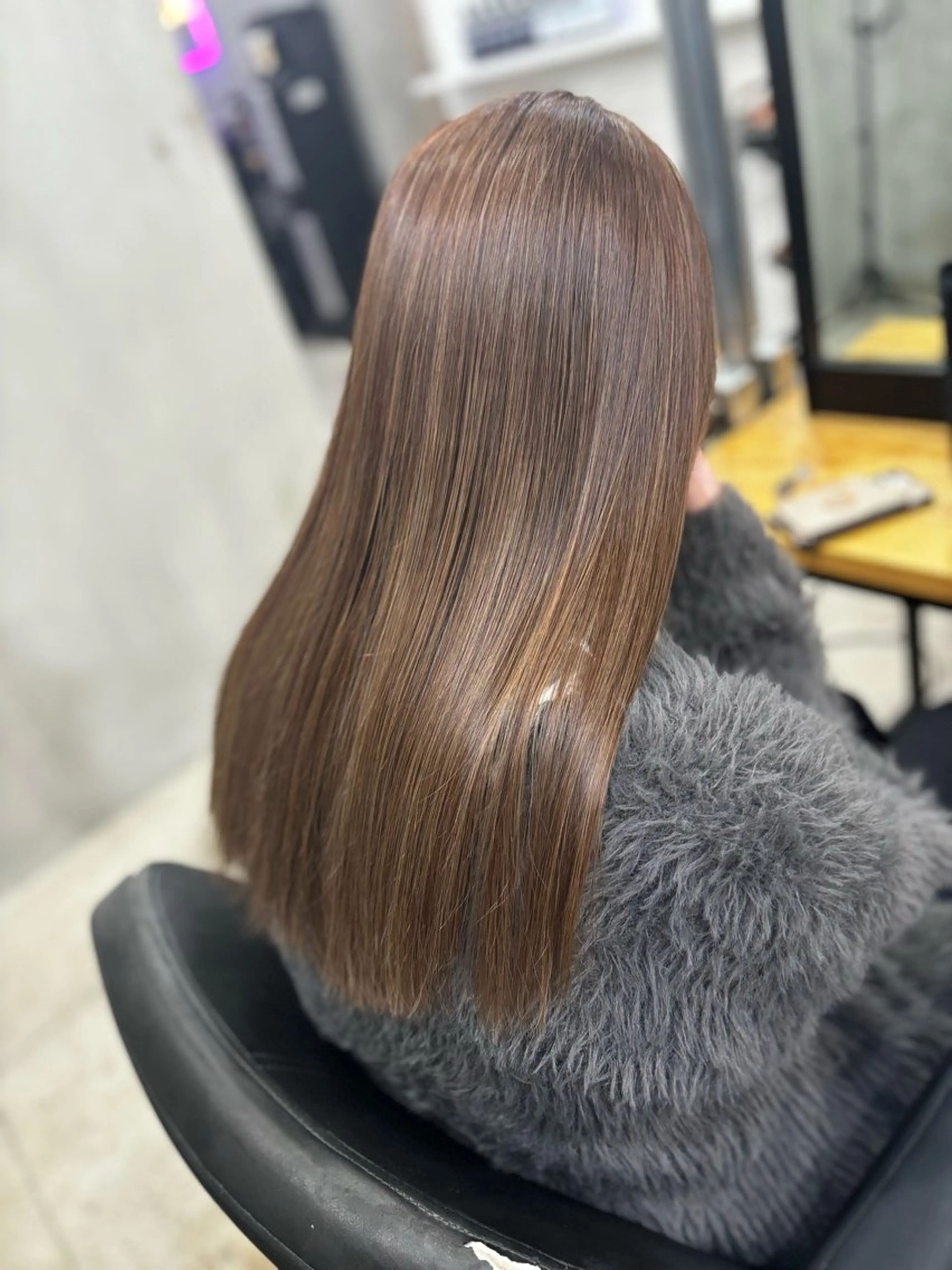 カラー ブリーチ ハイライトカラー ヘアカラー トリートメント Ra-Ffichi by　siun.所属・艶髪/髪質改善/ ブリーチ✨ゆうとのヘアスタイル