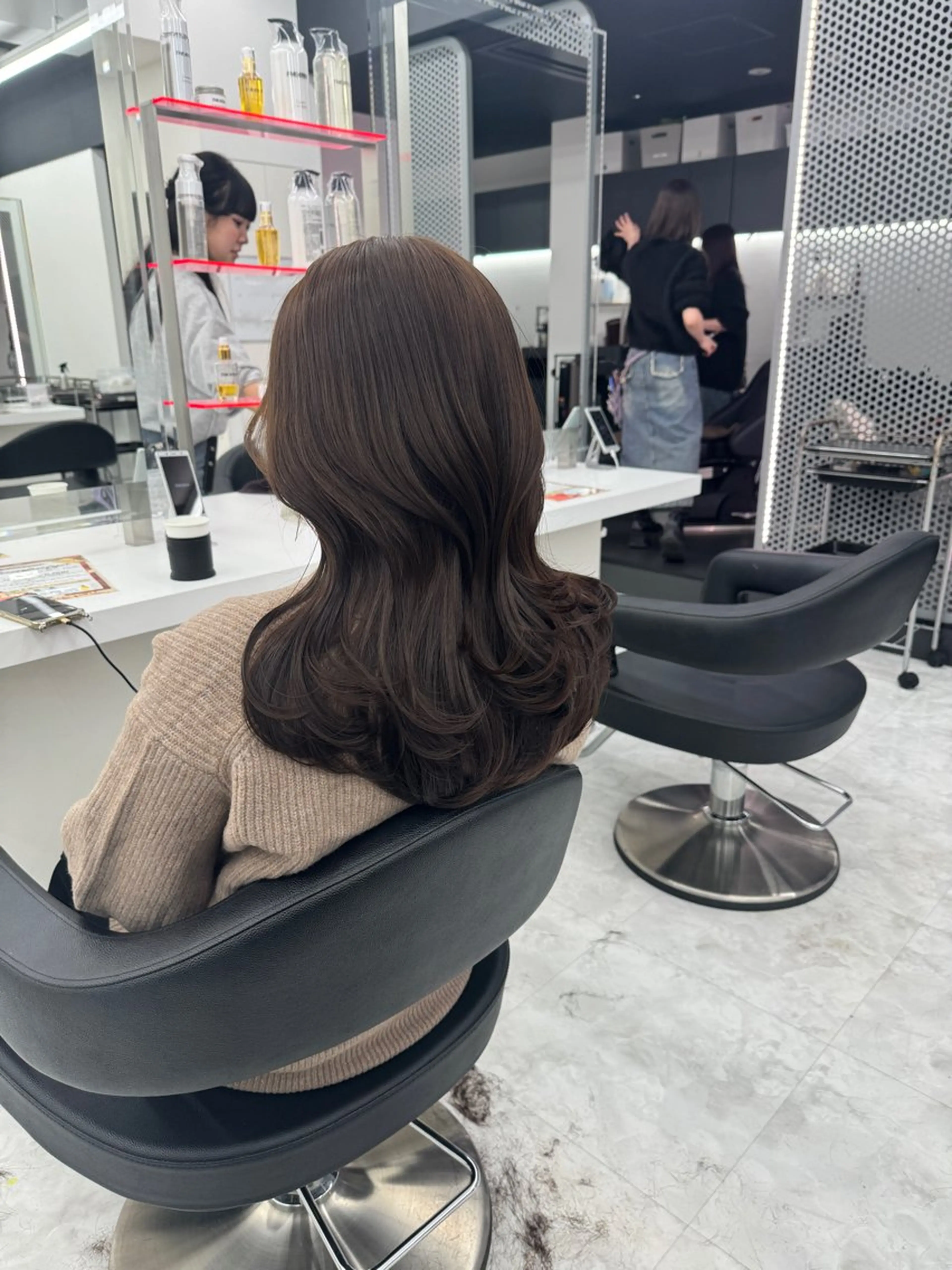 ロング カラー カット ヘアカラー トリートメント ヘッドスパ ヘアセット 💖透明感カラー＆暗 髪専門💖Akariのヘアスタイル