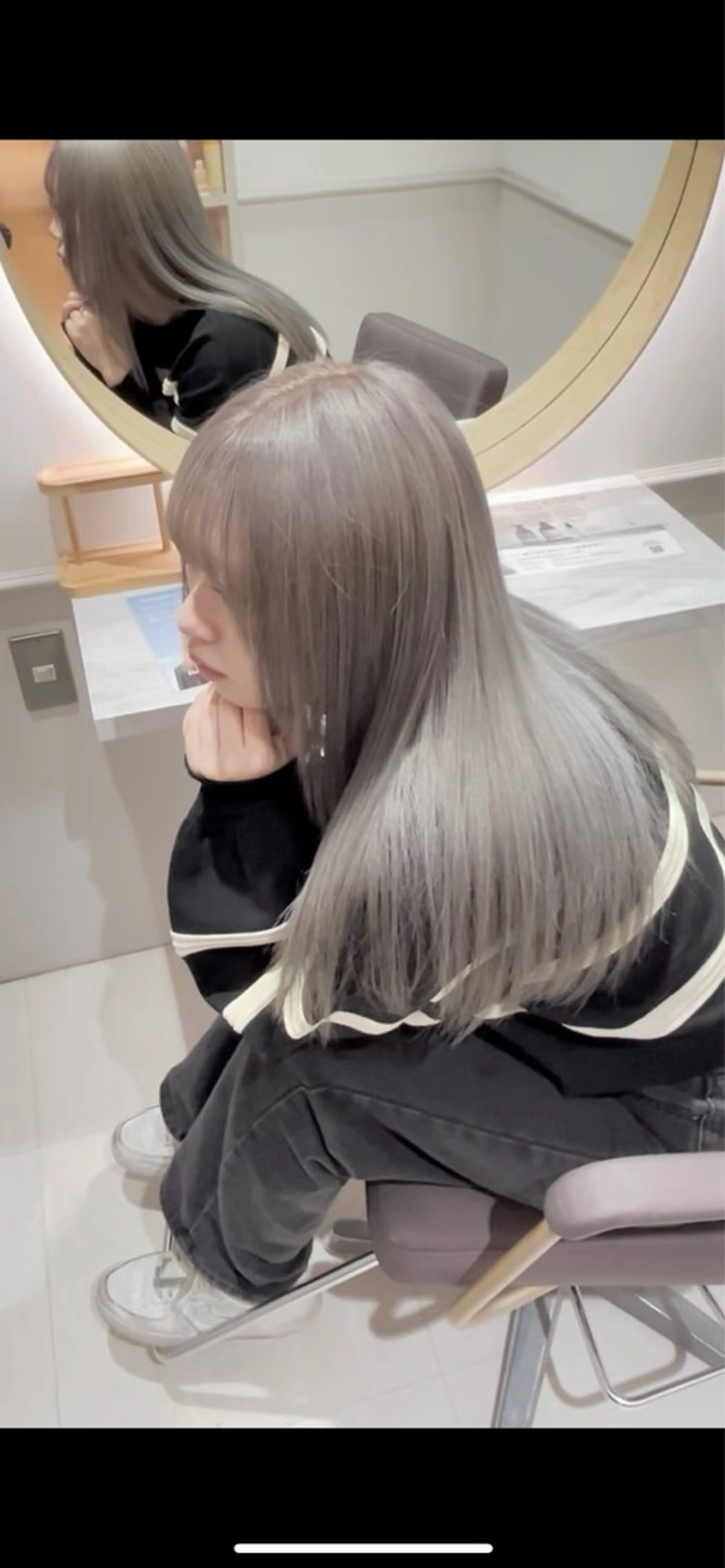 カラー ハイトーンカラー ヘアカラー ニトウ レイナ🌺🌴🐠のヘアスタイル