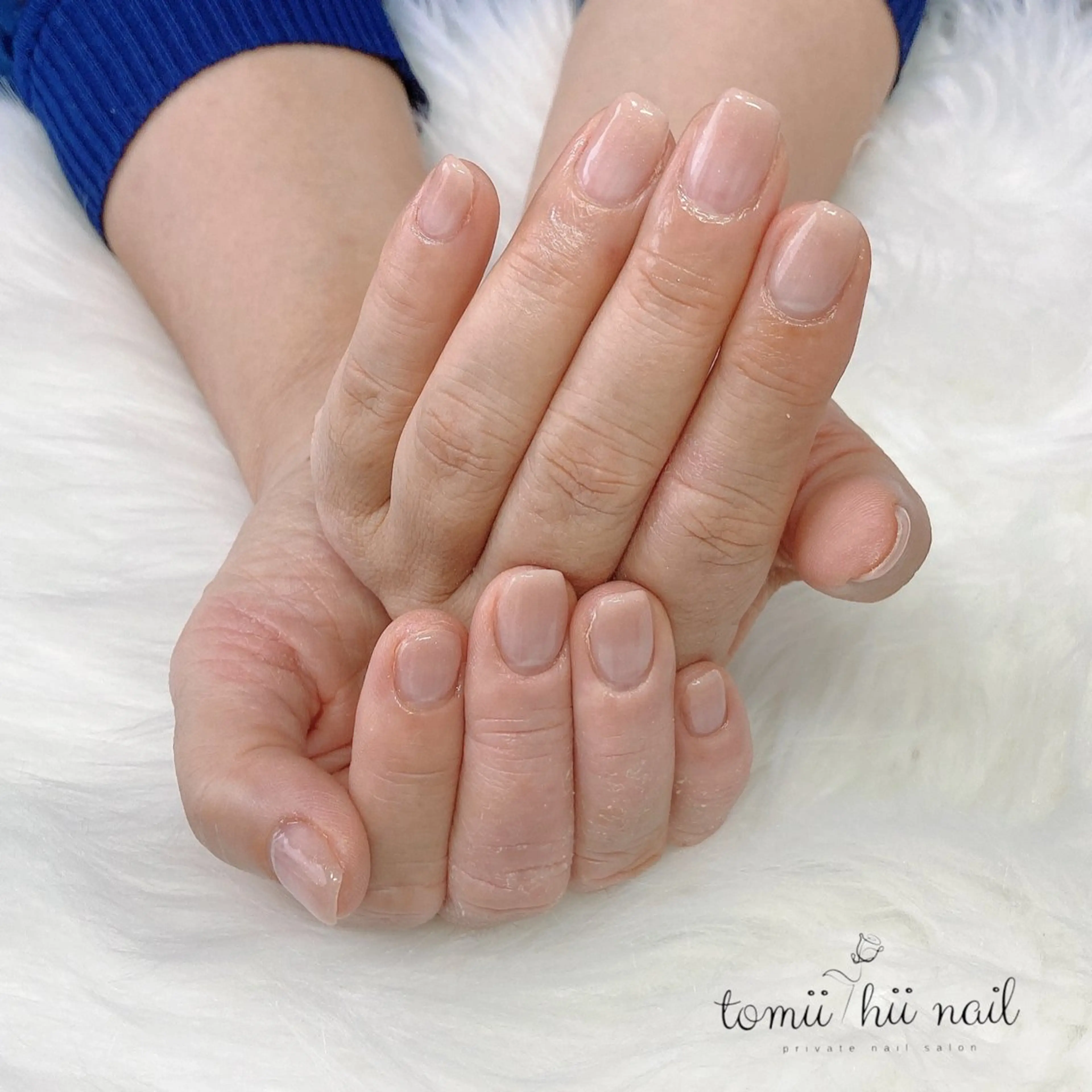 ネイル シンプルネイル ハンドネイル tomii-hii -nailのネイルデザイン