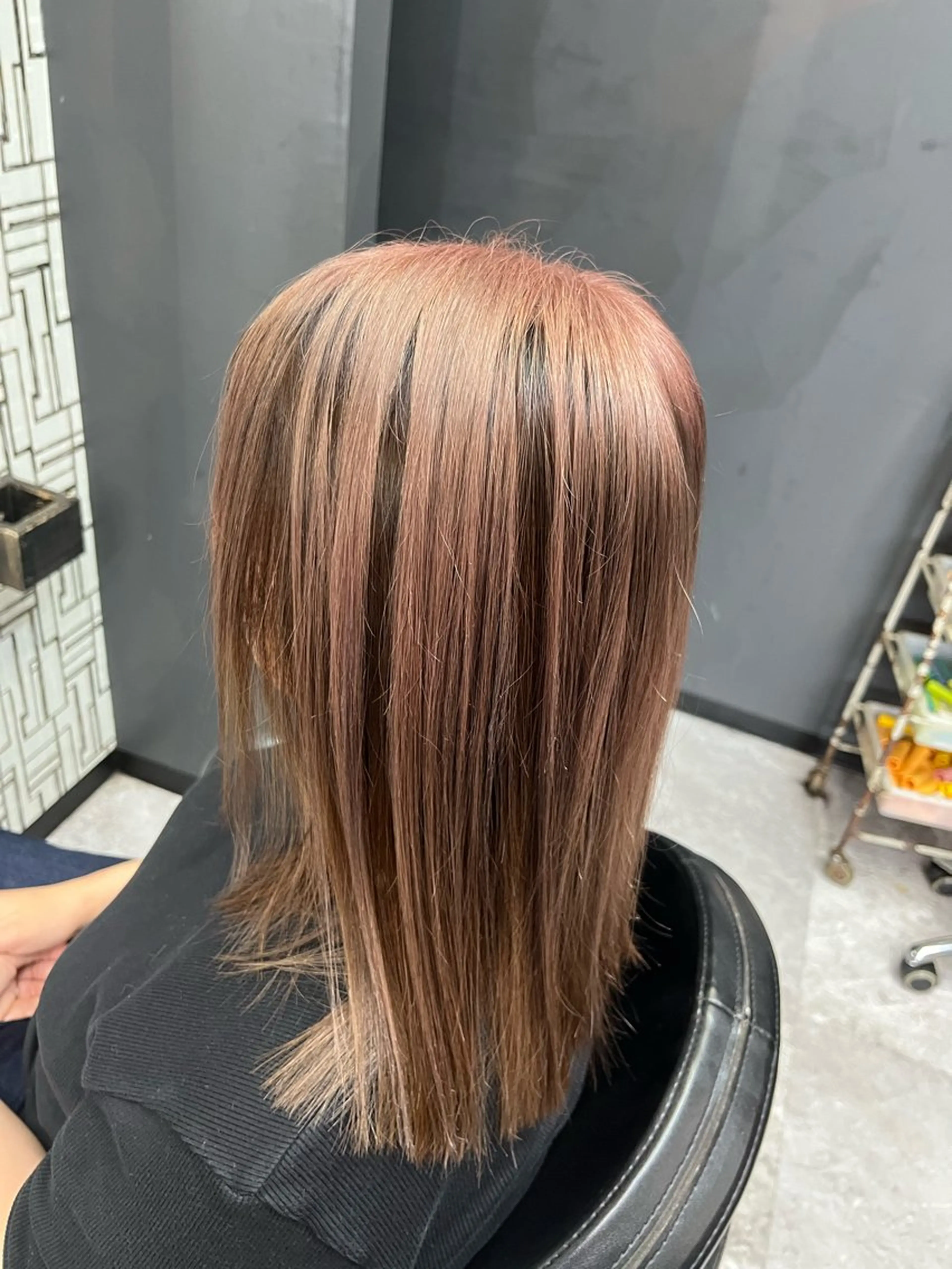 ミディアム ヘアカラー 池田 亮雅のヘアスタイル