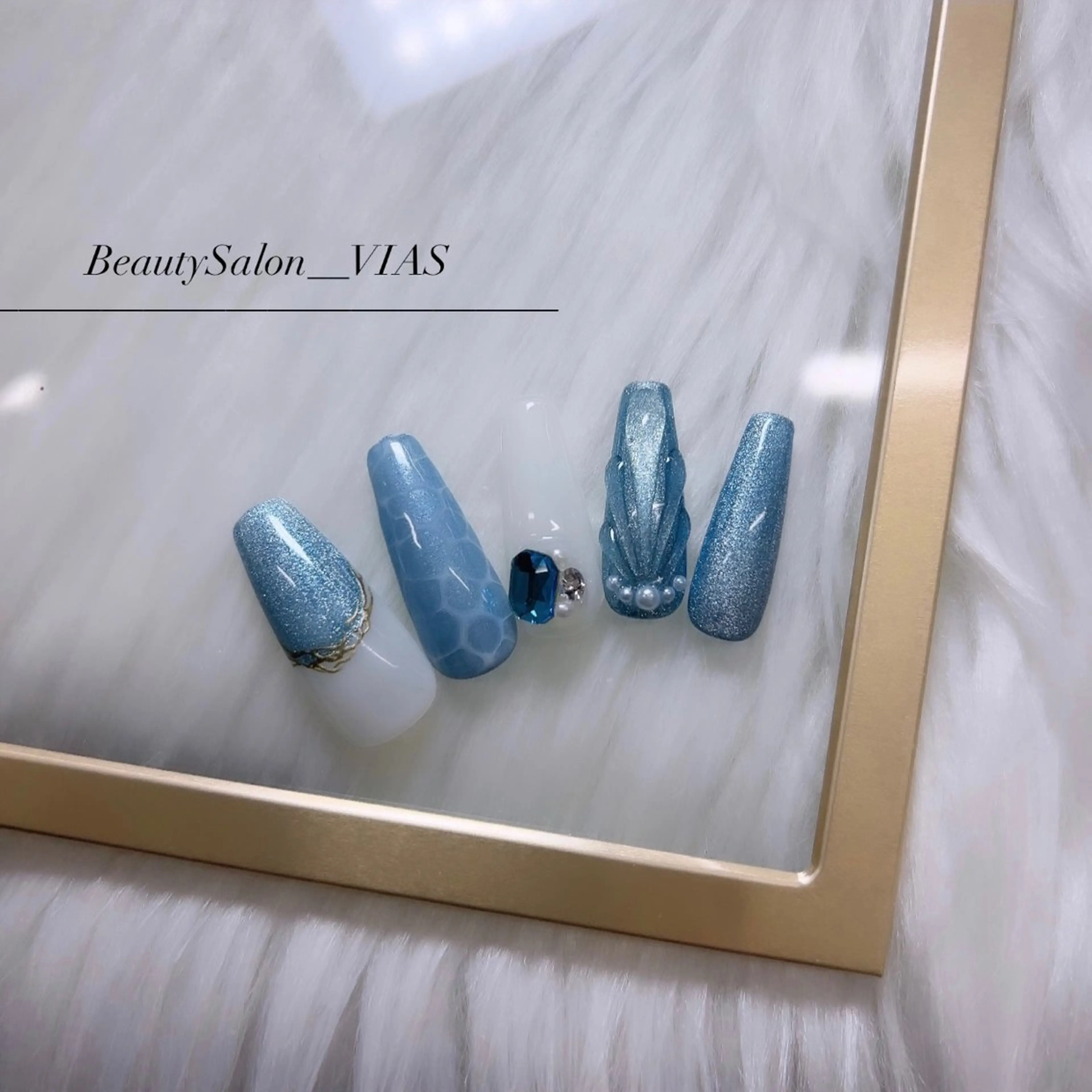 ネイル ハンドネイル VIAS 〜EYE&NAIL〜のネイルデザイン
