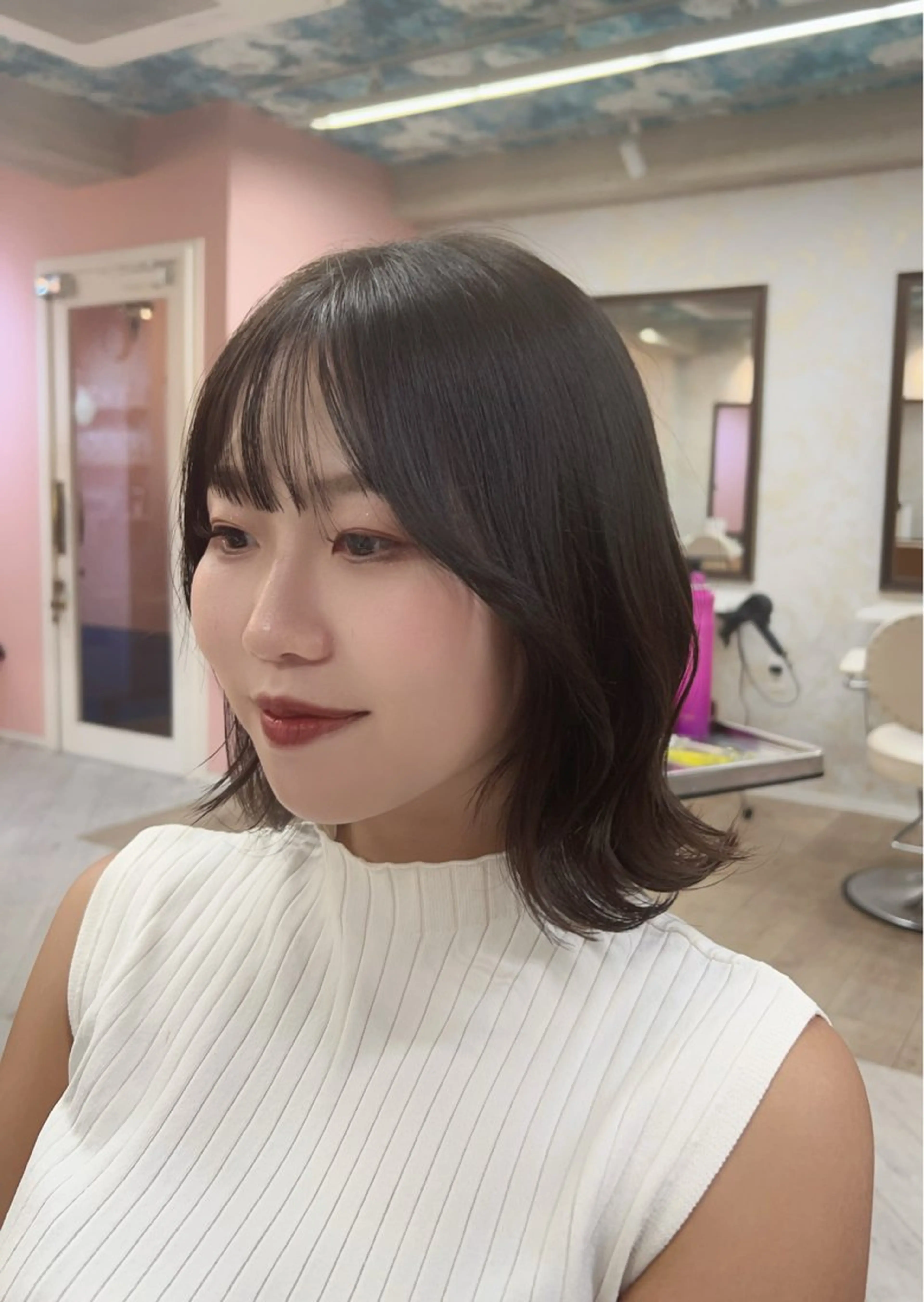 ミディアム カット ヘアカラー トリートメント 髪質改善特化💫 韓国ヘアAyumuのヘアスタイル