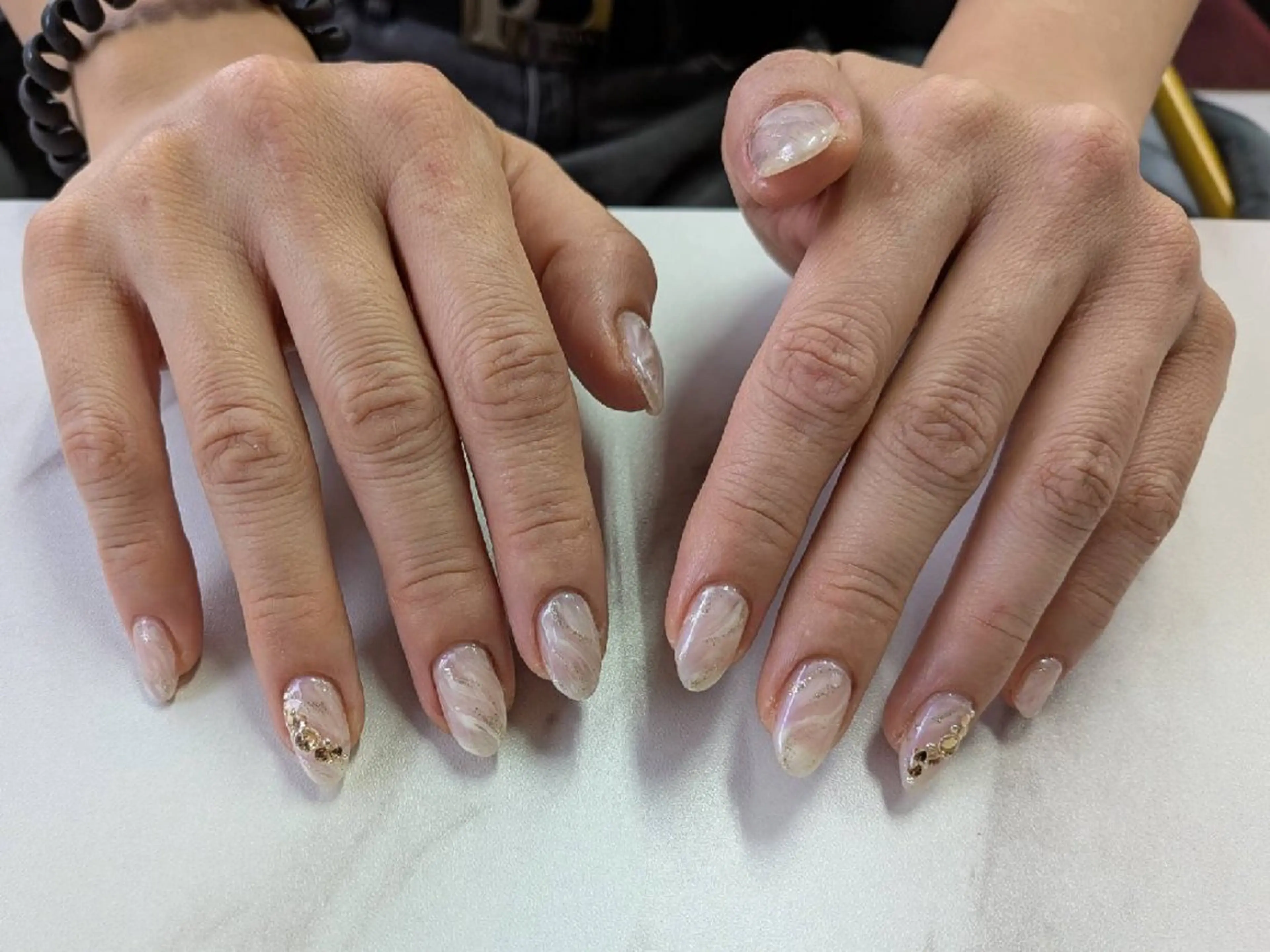 ネイル ニュアンスネイル ハンドネイル バニーラッシュ Nail. HANAのネイルデザイン