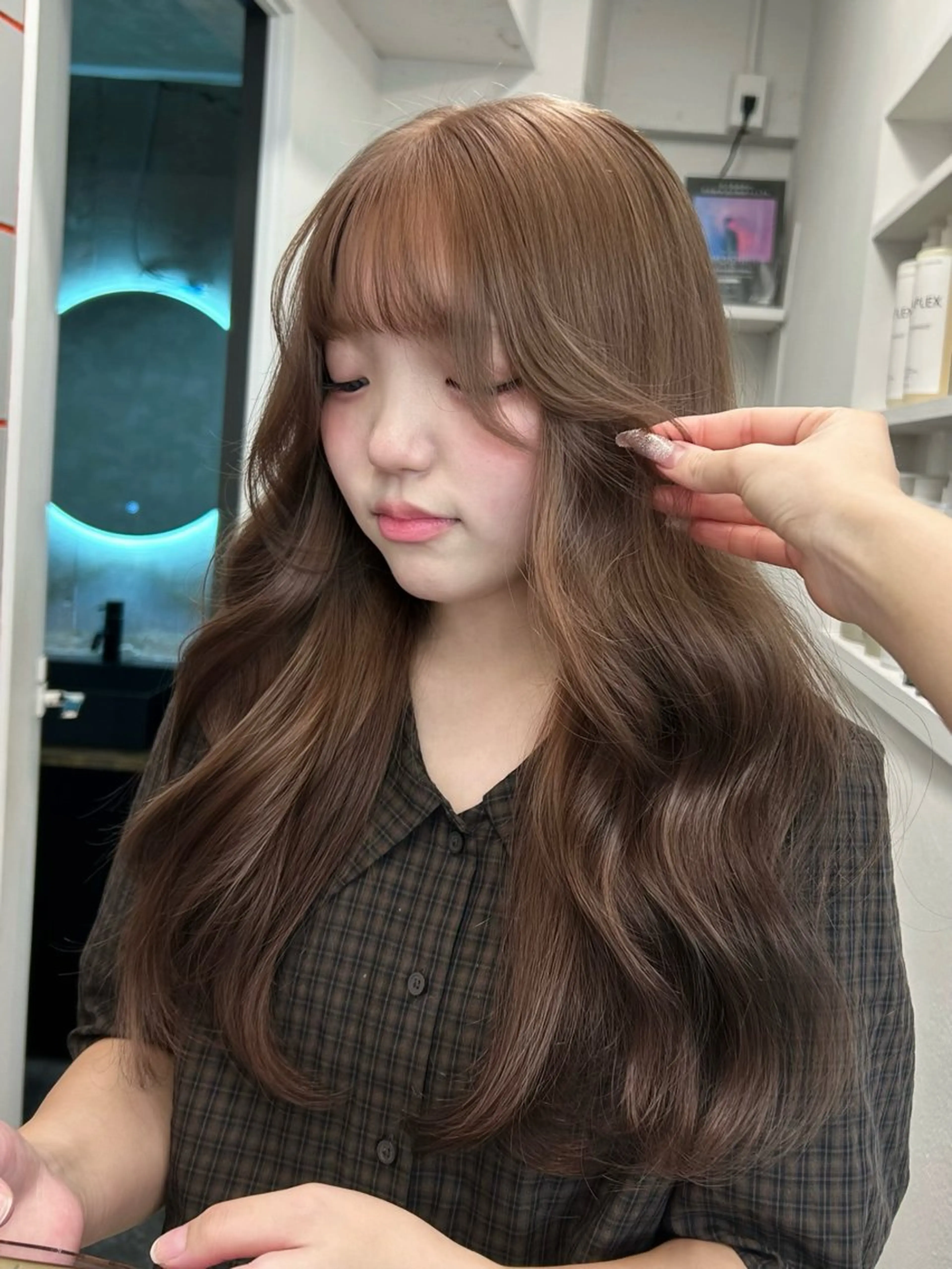 ロング カラー アッシュ アッシュブロンド ブロンド ブラウンカラー オリーブグレー ヘアカラー PELE所属・ミルクティー指名 No.1🎀yuiのヘアスタイル