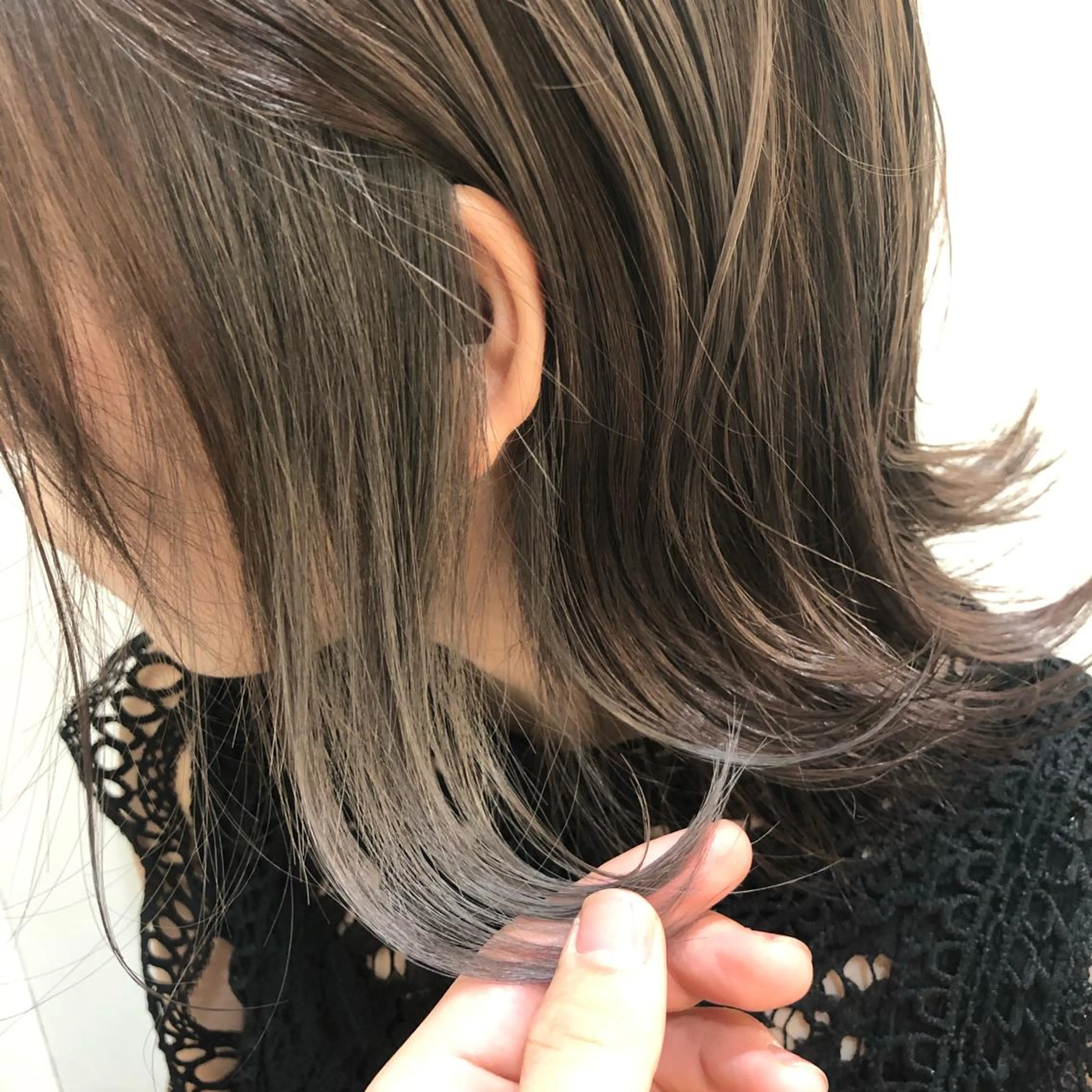 ミディアム カラー ハイライトカラー ハイライト 髪質改善 小顔カット platinam doll南草津店のマツエク・マツパデザイン