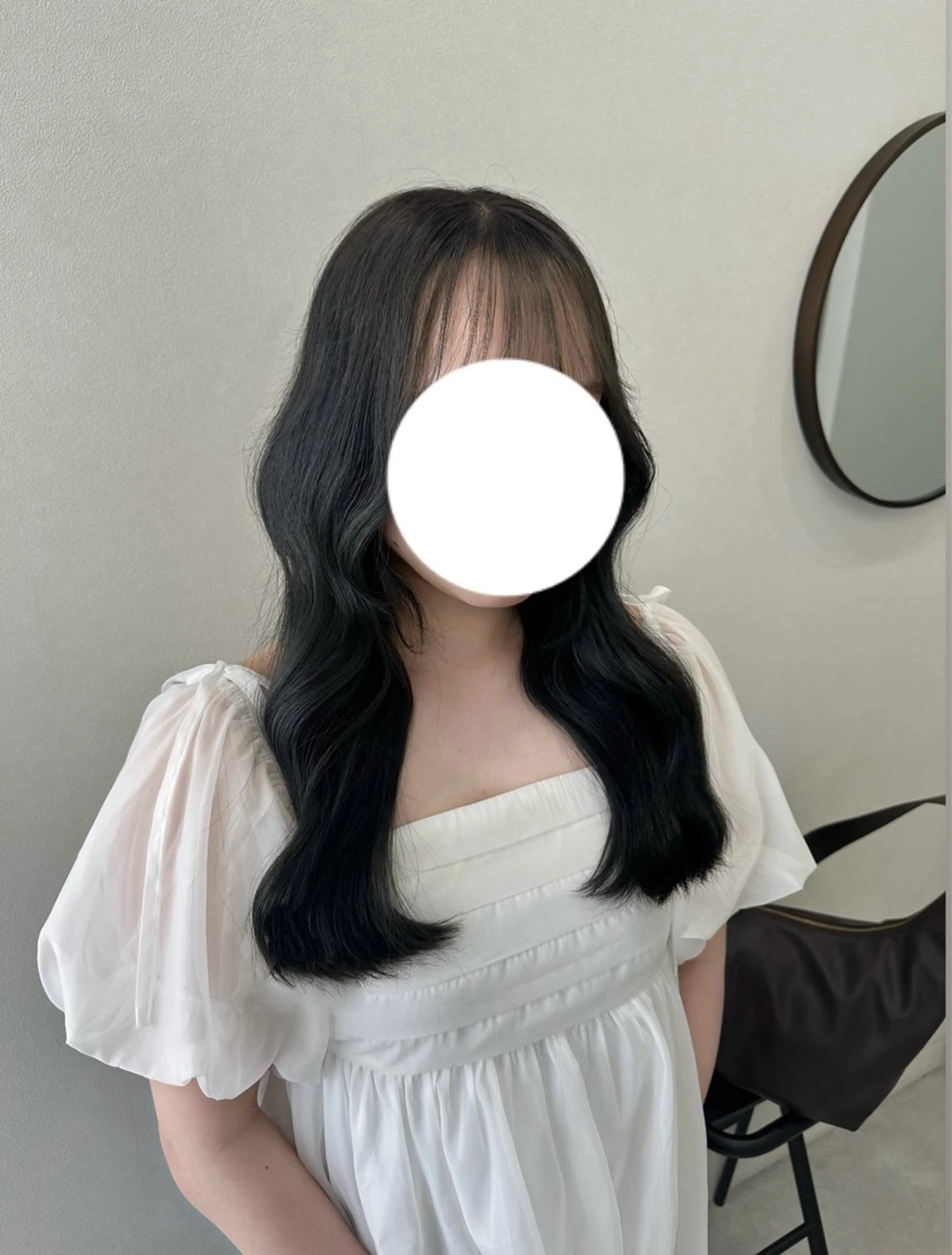 ロング カラー グレージュ オリーブグレージュ オリーブグレー ヘアカラー SOYON Reiのヘアスタイル