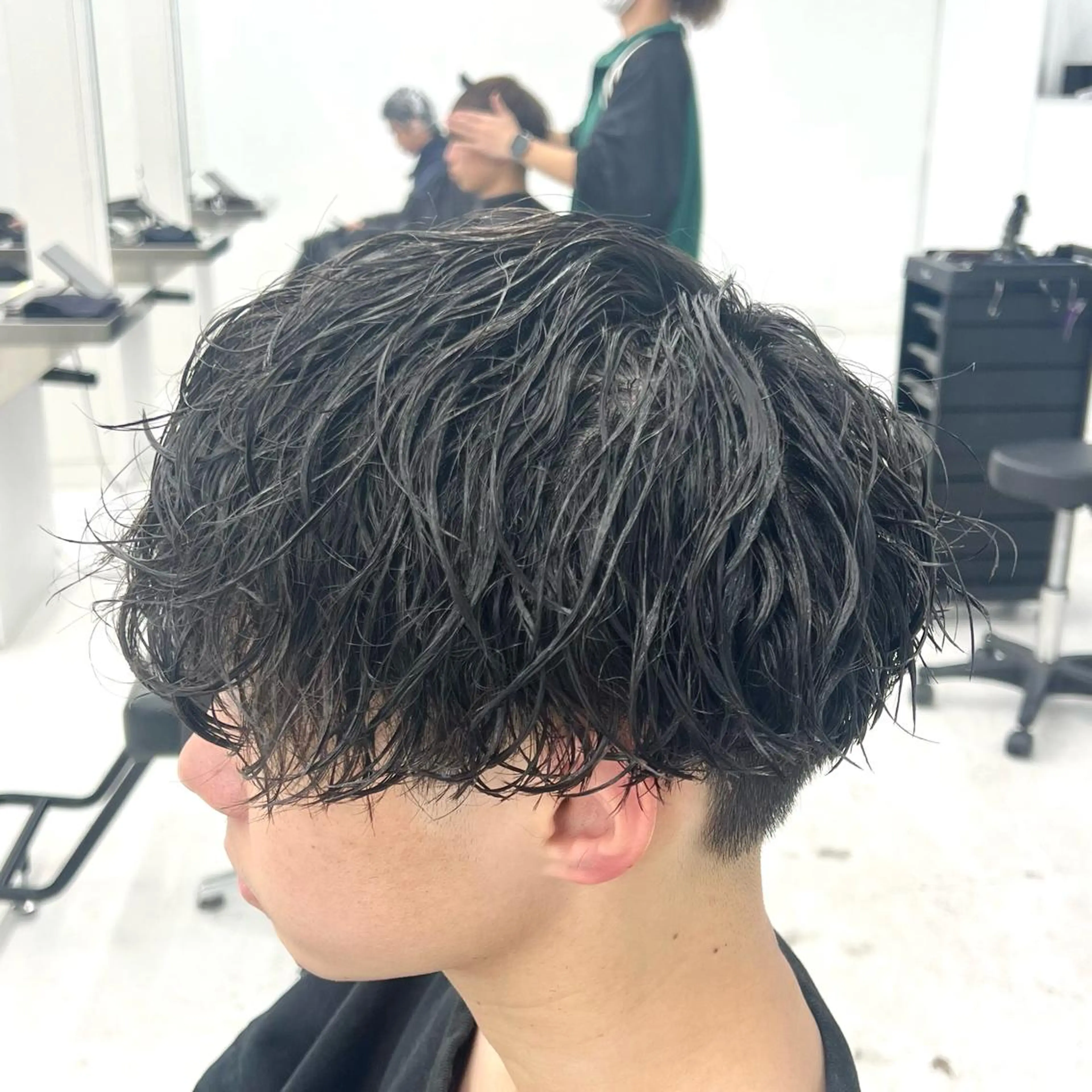 パーマ メンズ 波巻きパーマ カット パーマ 柏メンズカットパーマ NO.1タイチのヘアスタイル
