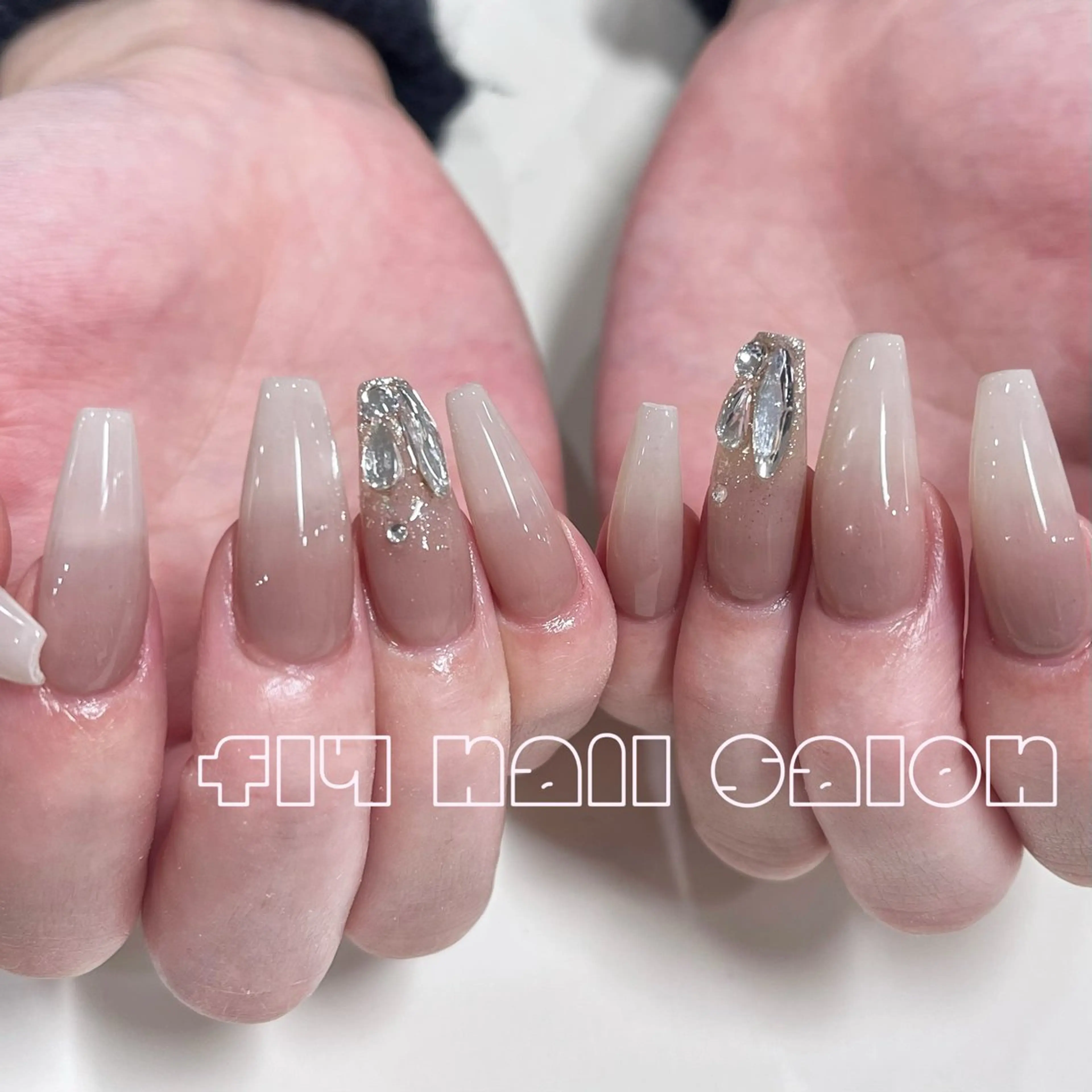 ネイル ハンドネイル FLY Nail Salonのネイルデザイン