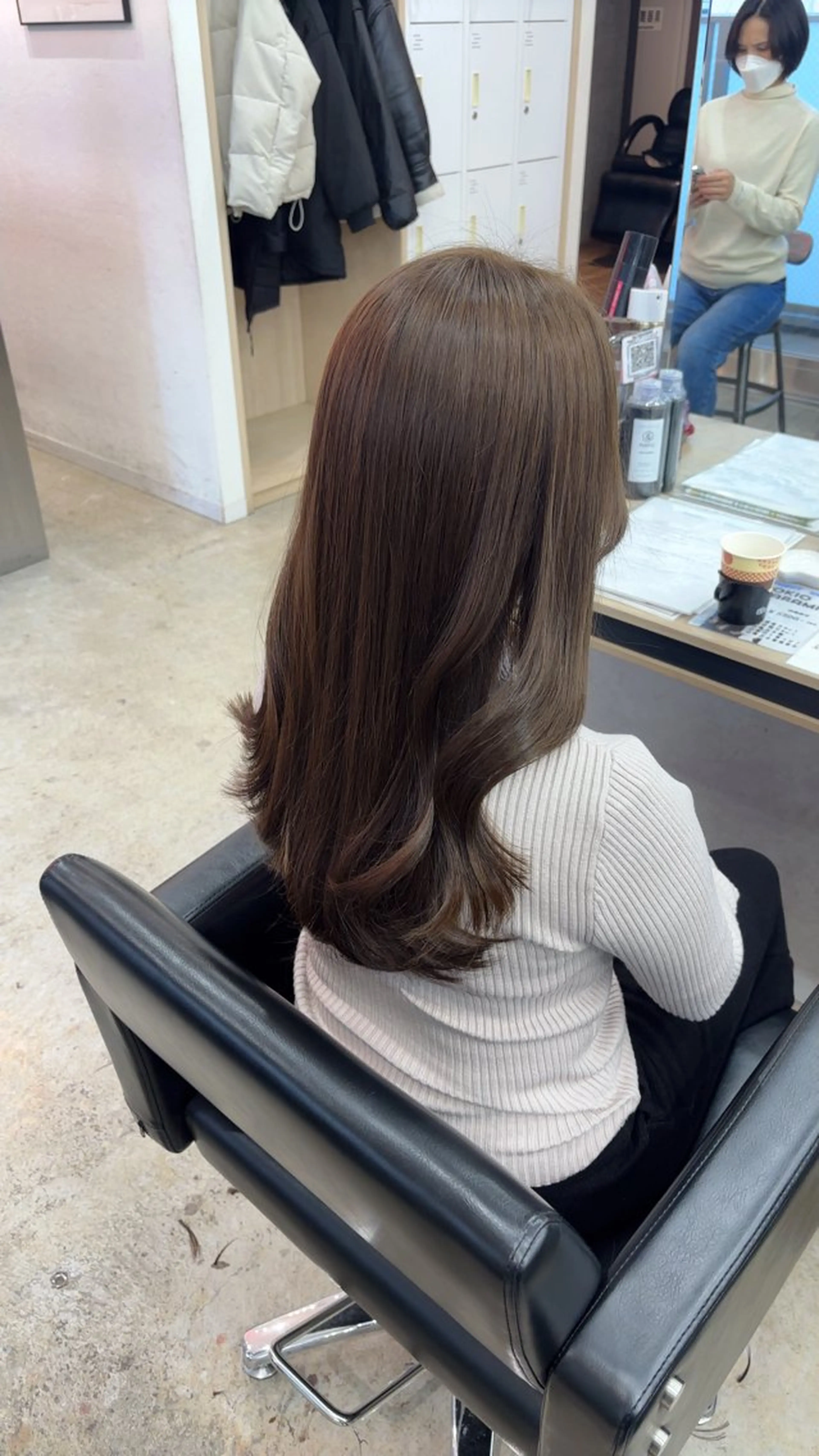 セミロング カラー カット ヘアカラー トリートメント 🪽髪質改善ストレー ト🤍美羽🤍のヘアスタイル