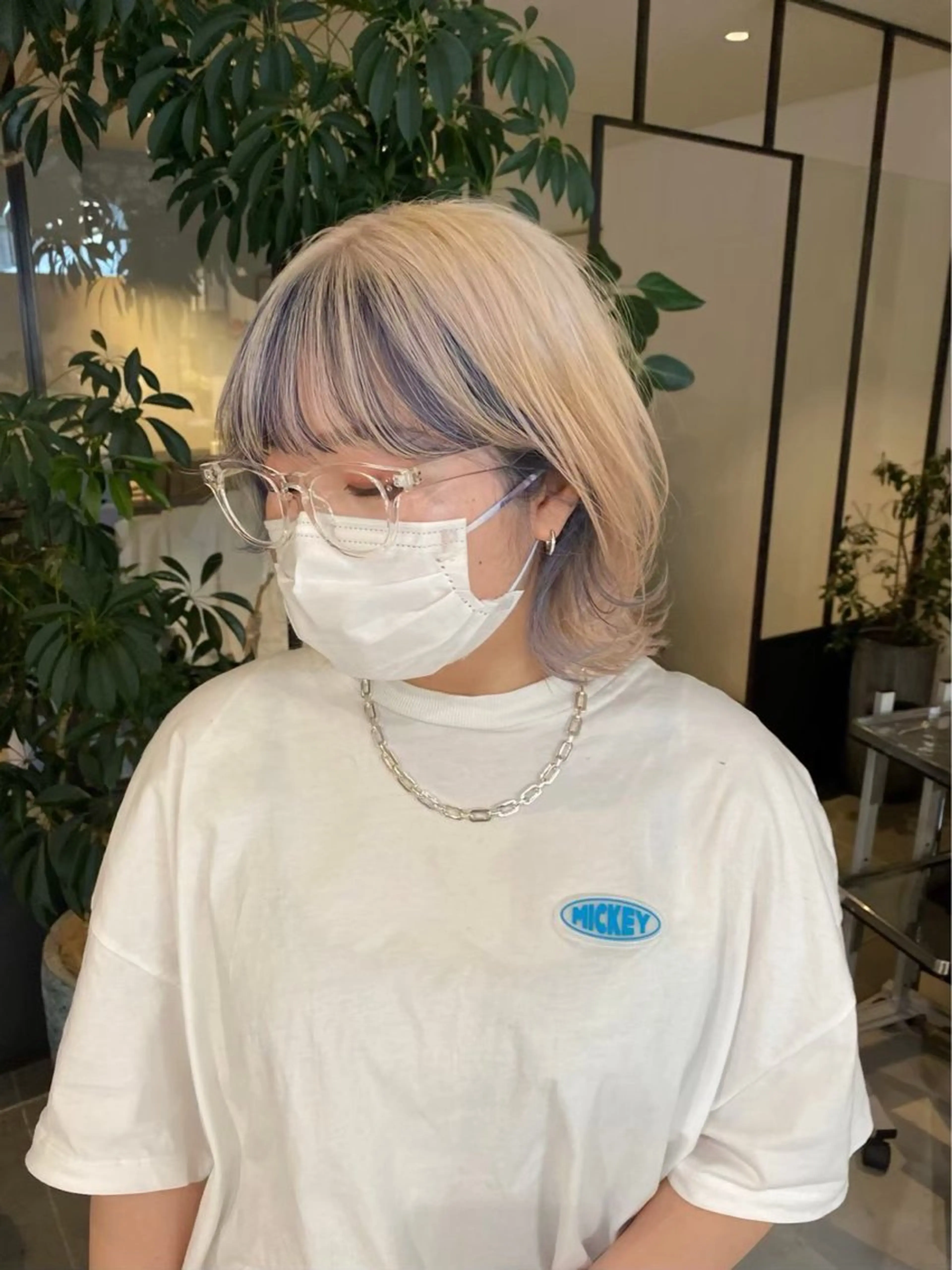 ミディアム カラー ショートボブ ミディアムパーマ バレイヤージュ ブリーチ ケアブリーチ カット ヘアカラー トリートメント ヘアセット hair terrace M所属・村岡 芽衣のヘアスタイル