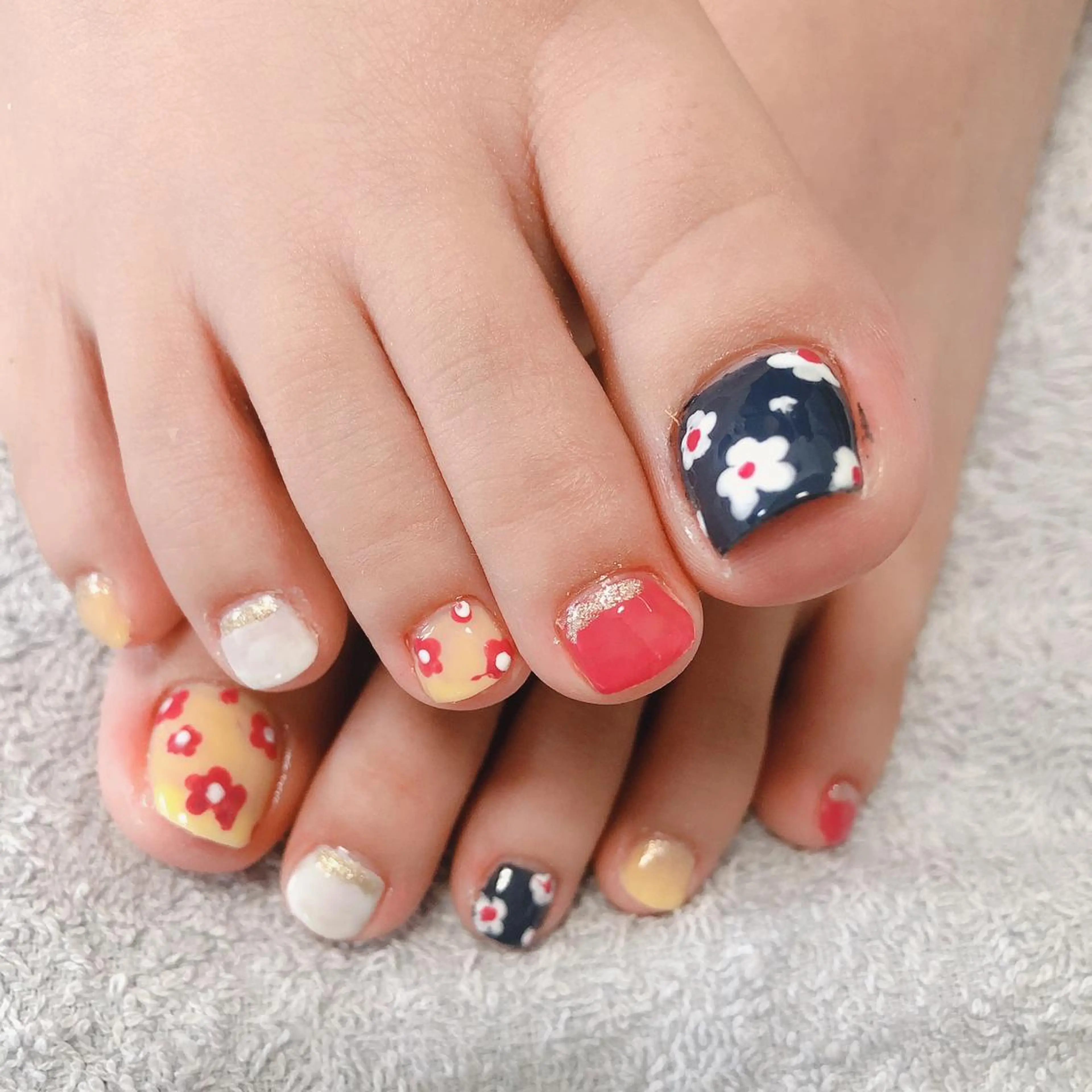 ネイル フットネイル 持ち込み 結城 怜菜のネイルデザイン