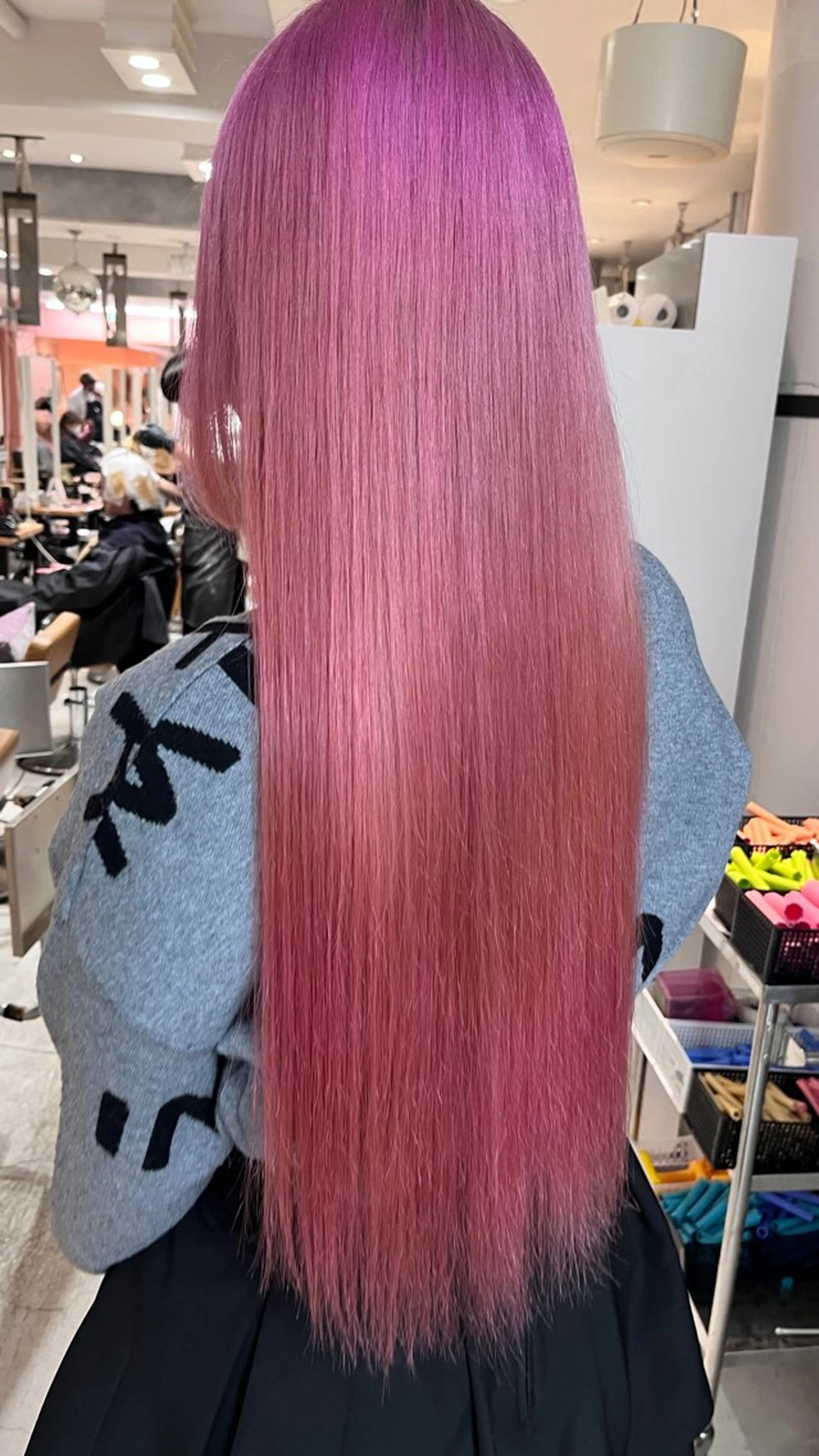ロング カラー ショートボブ バレイヤージュ ベージュカラー ブリーチ ケアブリーチ LUNTY Runaのヘアスタイル