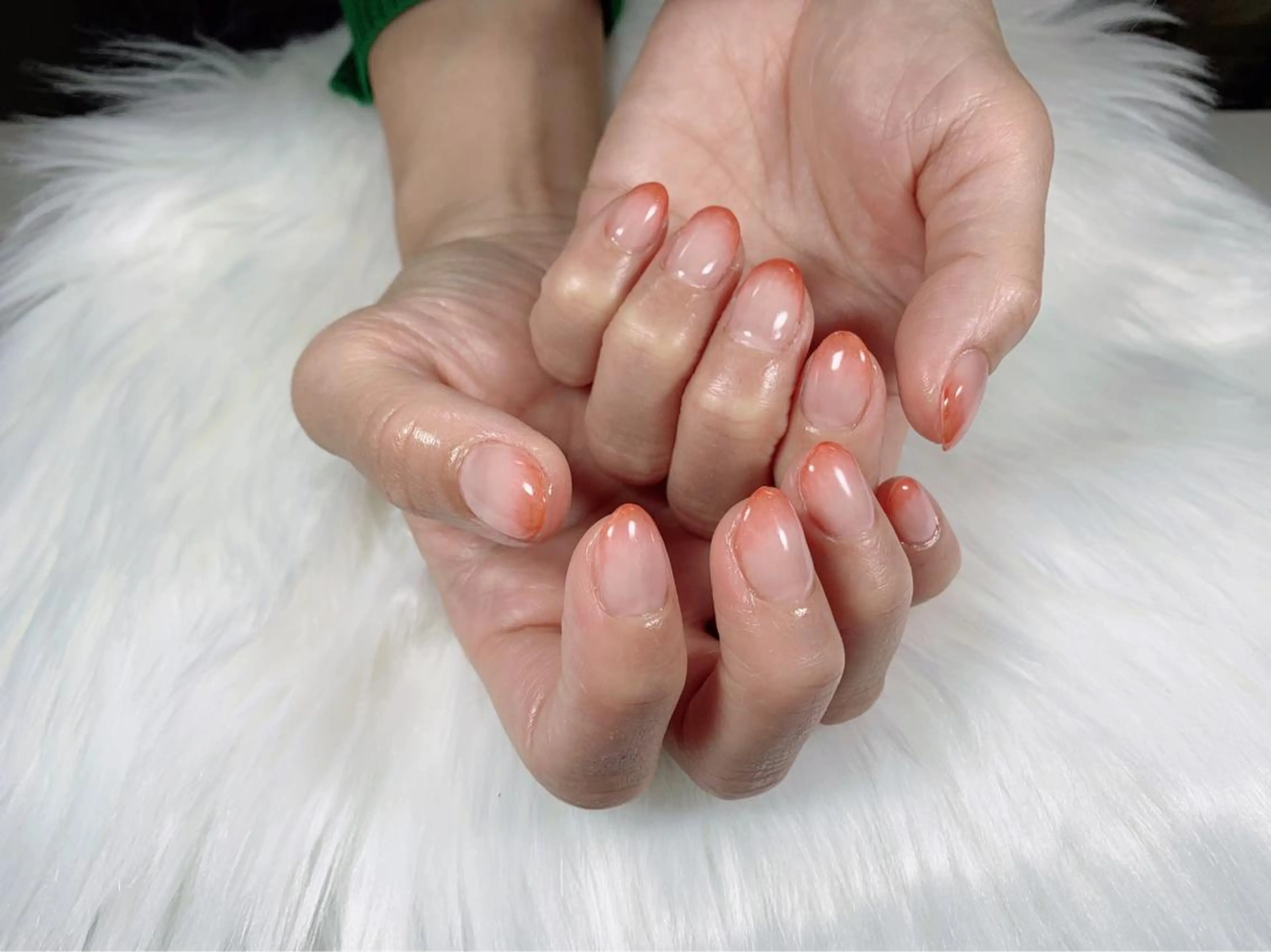 ネイル グラデーション salon EMANのネイルデザイン