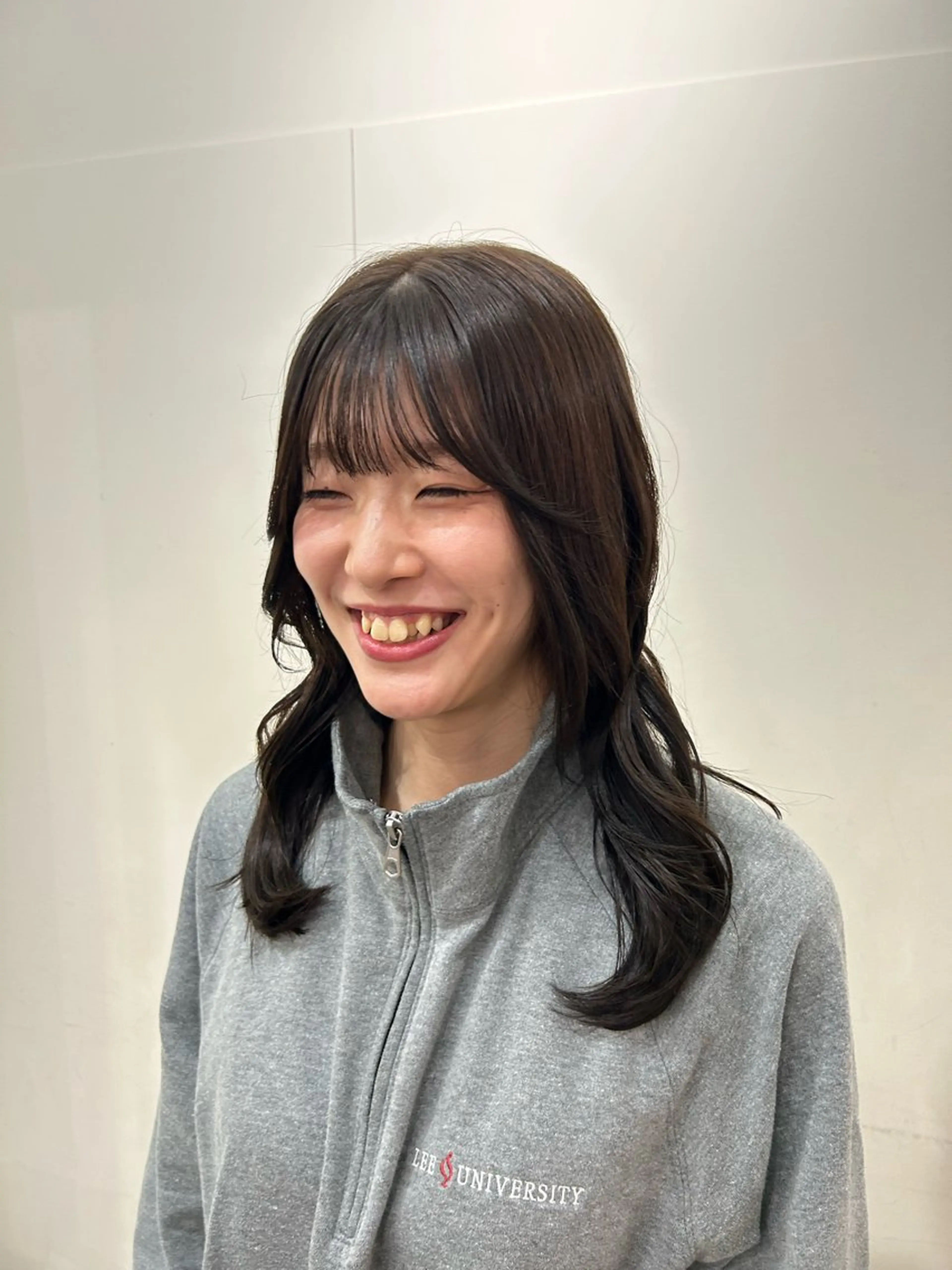 セミロング カラー グレージュ トリートメント 透明感似合わせカラー 🍀あかり🍀のヘアスタイル