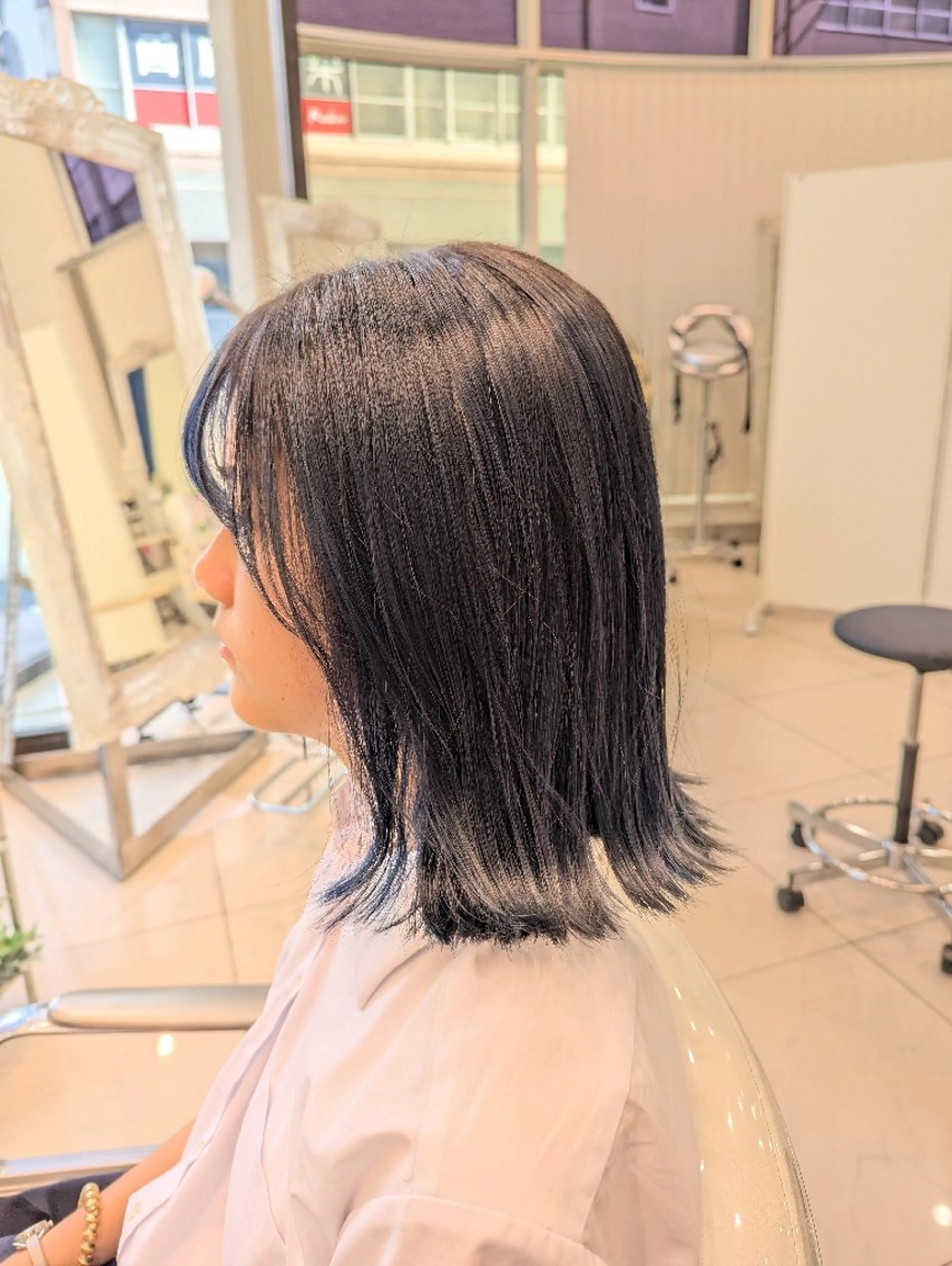 ミディアム カラー 髪質改善カラー特化 上村保幸のヘアスタイル