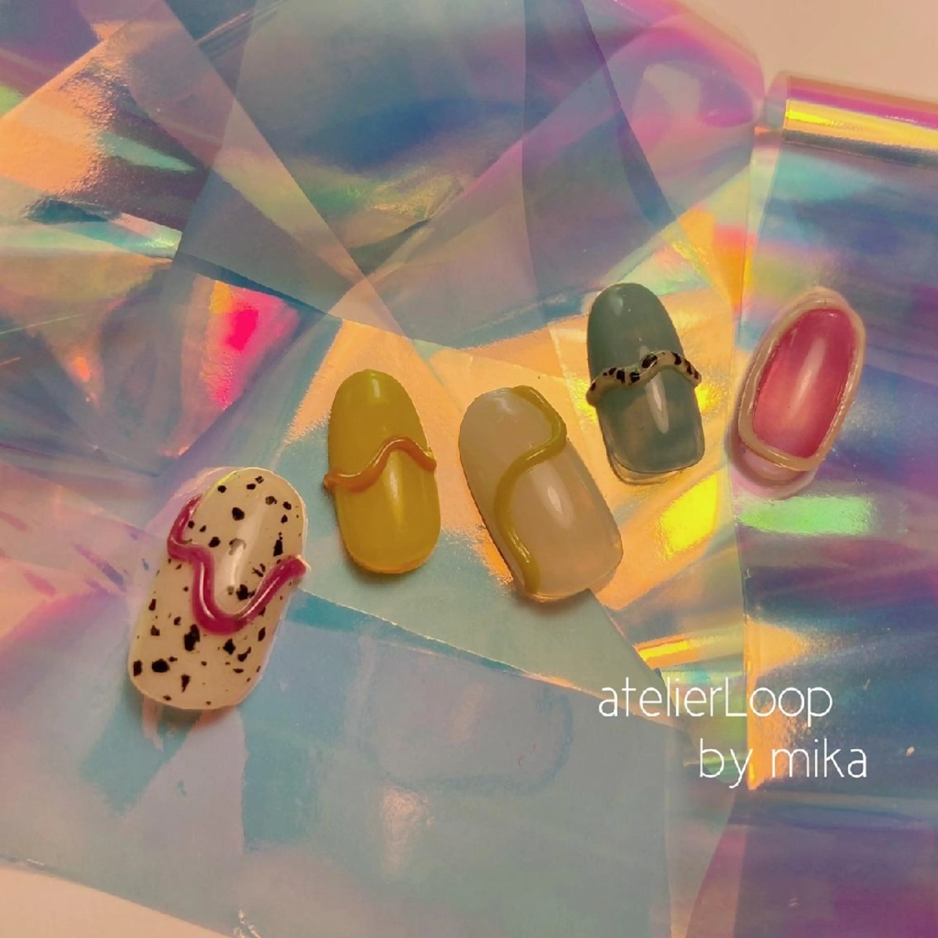 ネイル ハンドネイル atelierLoopbyshiho所属・atelier Loop♪MIKAのネイルデザイン