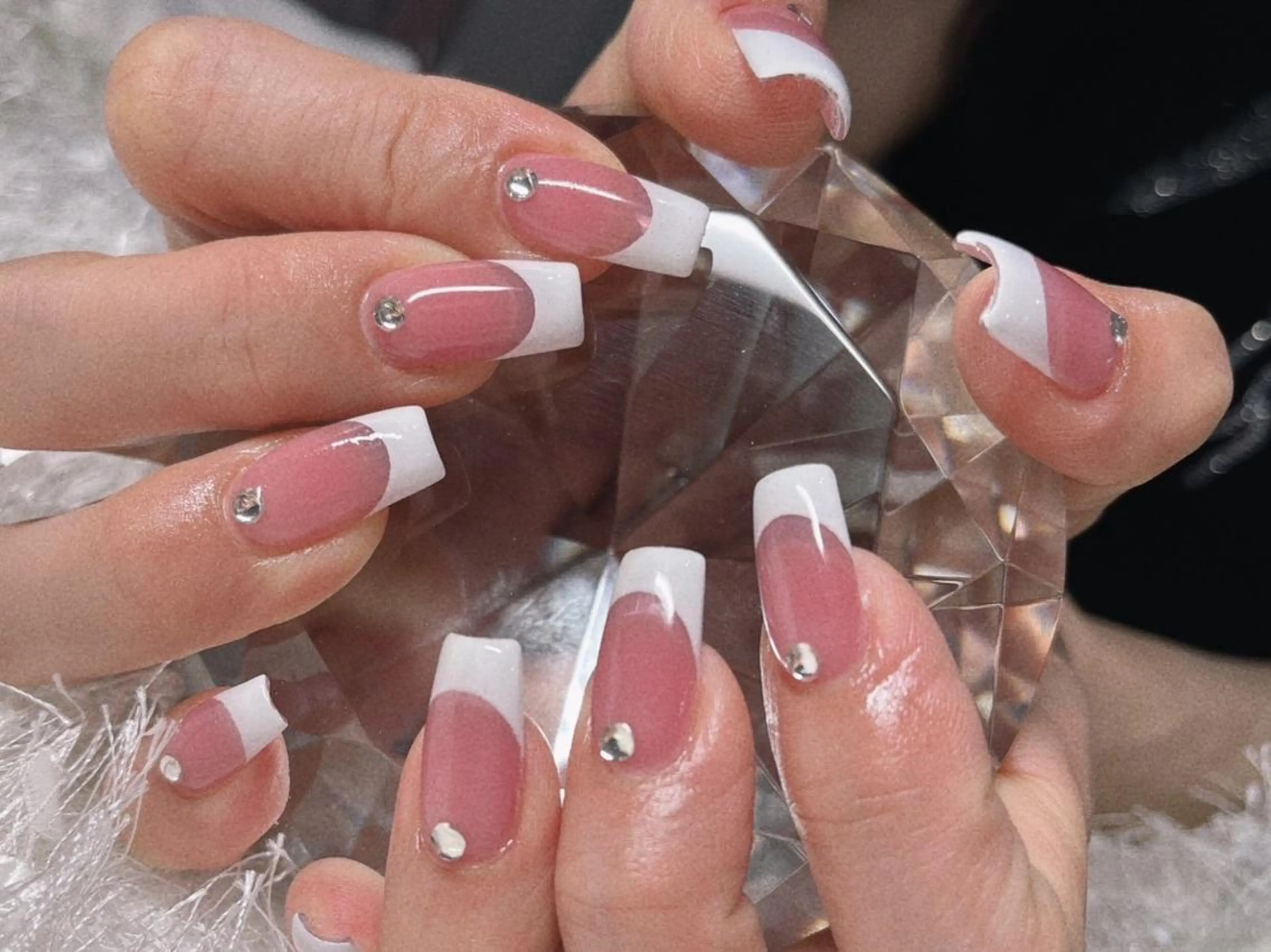 ネイル 長さ出し フレンチネイル ジェルネイル グラデーション 韓国ネイル ハンドネイル Nail&eye Belire 新宿のネイルデザイン