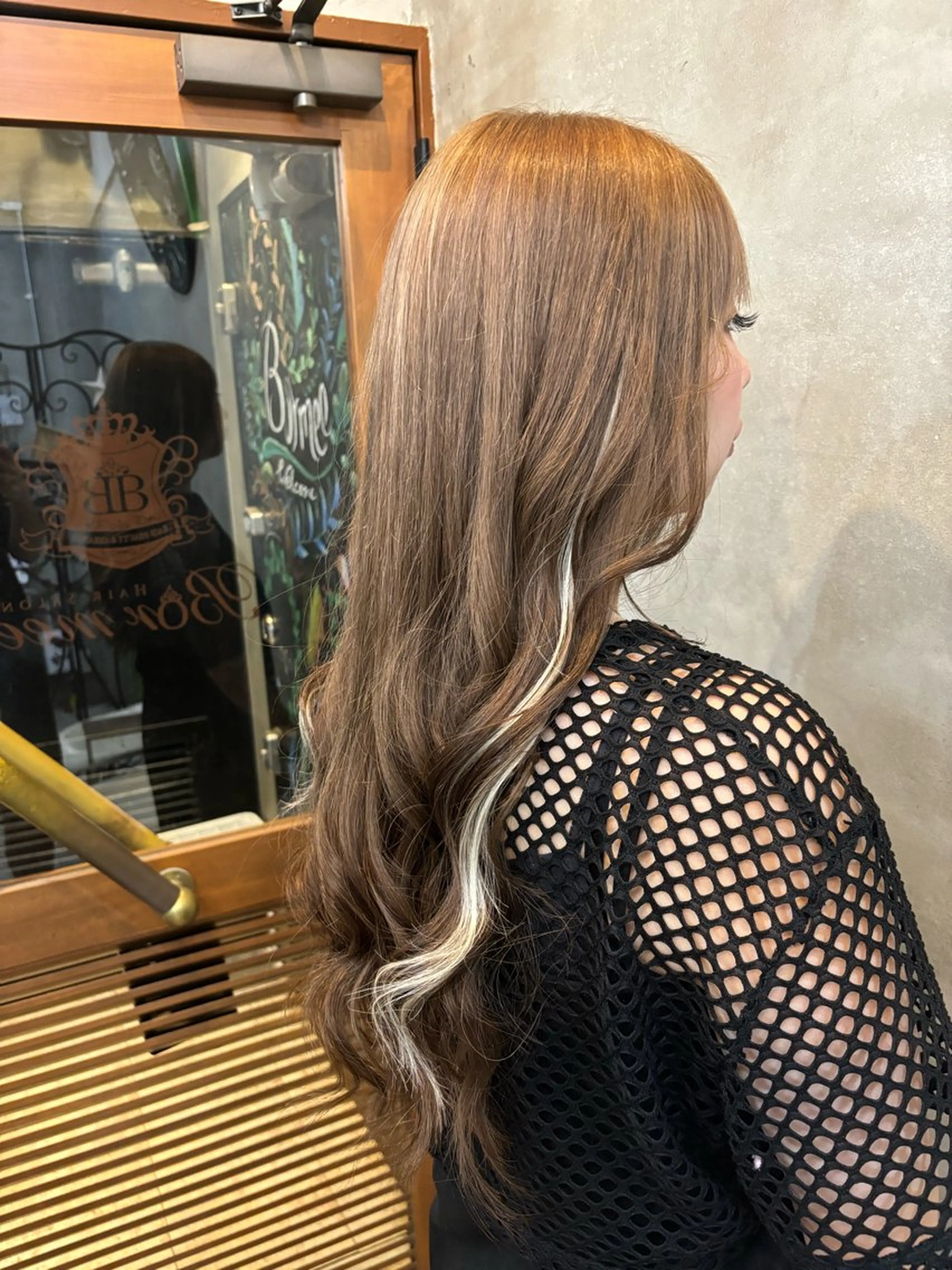 ロング カラー ブラウンカラー グレージュ カット ヘアカラー トリートメント メンズ/ヘアセット/ 顔周りレイヤー/💶のヘアスタイル