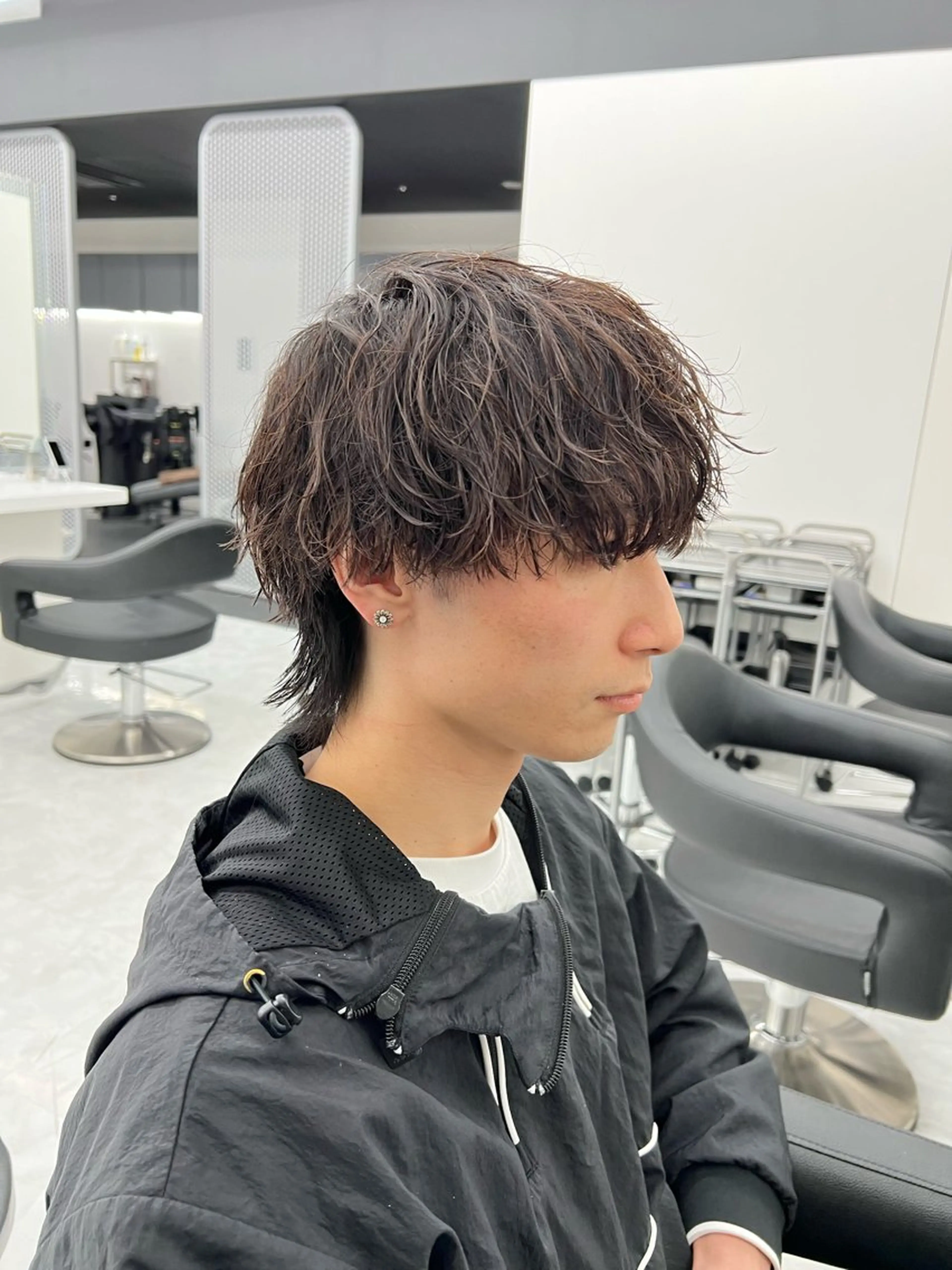 ミディアム パーマ メンズ ミディアムパーマ センターパート メンズ韓国風 韓国マッシュ マッシュウルフ トレンド/レイヤー うる艶🪞CANDYのヘアスタイル