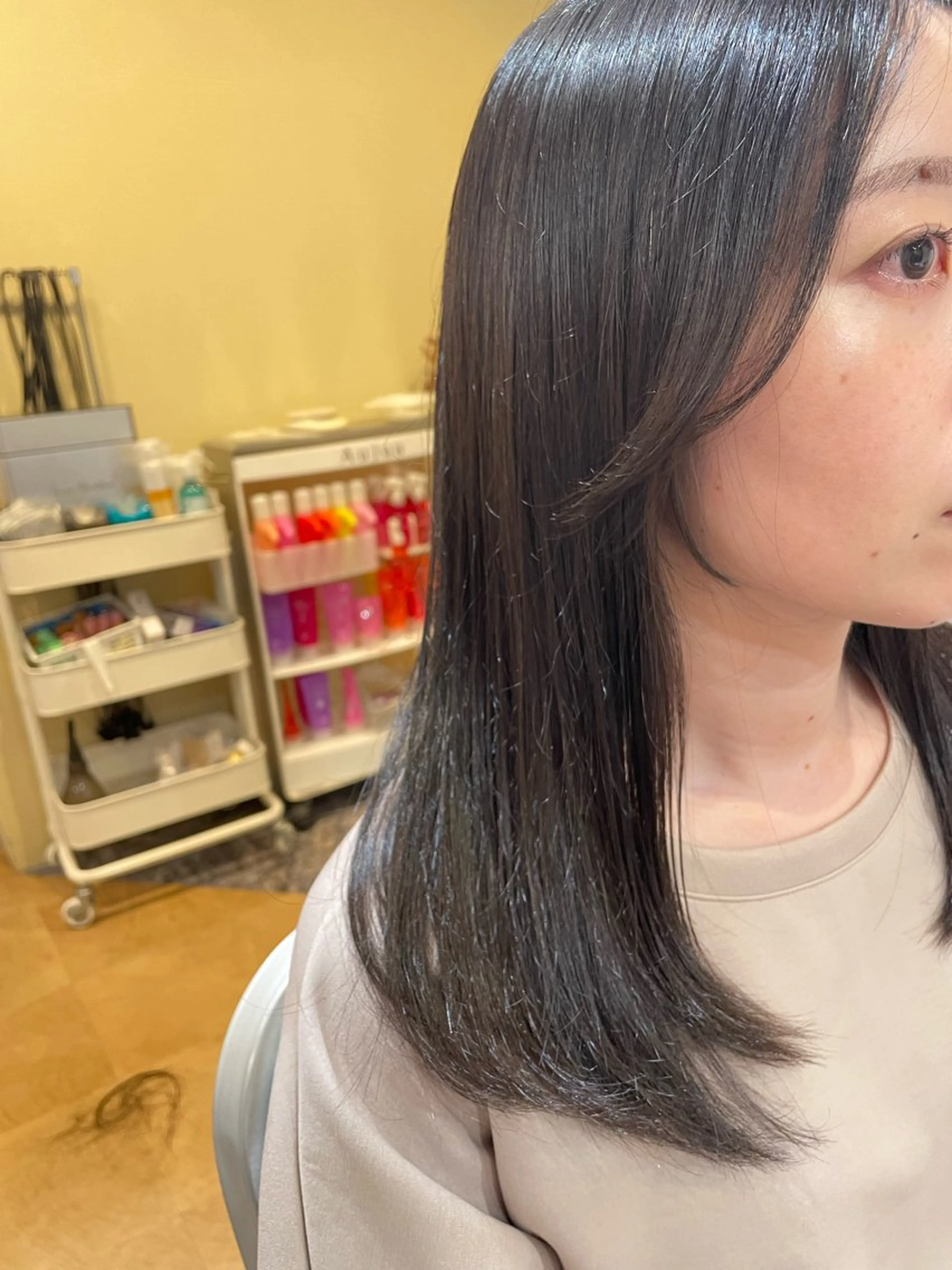 ロング 顔周りカット カット パーマ 山口里莉 /ブリーチカラーのヘアスタイル