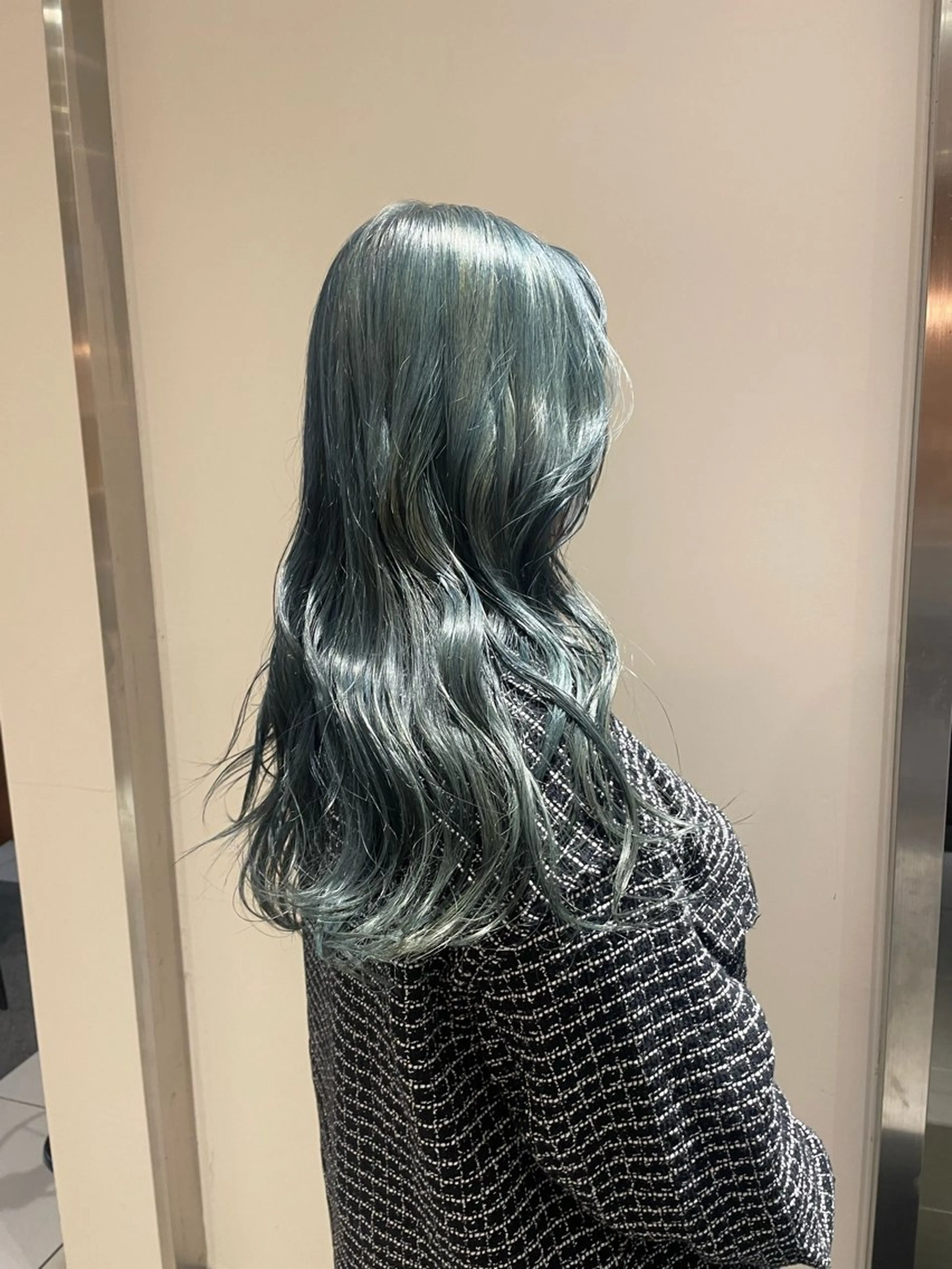 ロング カラー ブリーチ 透明感カラー ヘアカラー ハイトーン/ 髪質改善/ヒロタリカのヘアスタイル