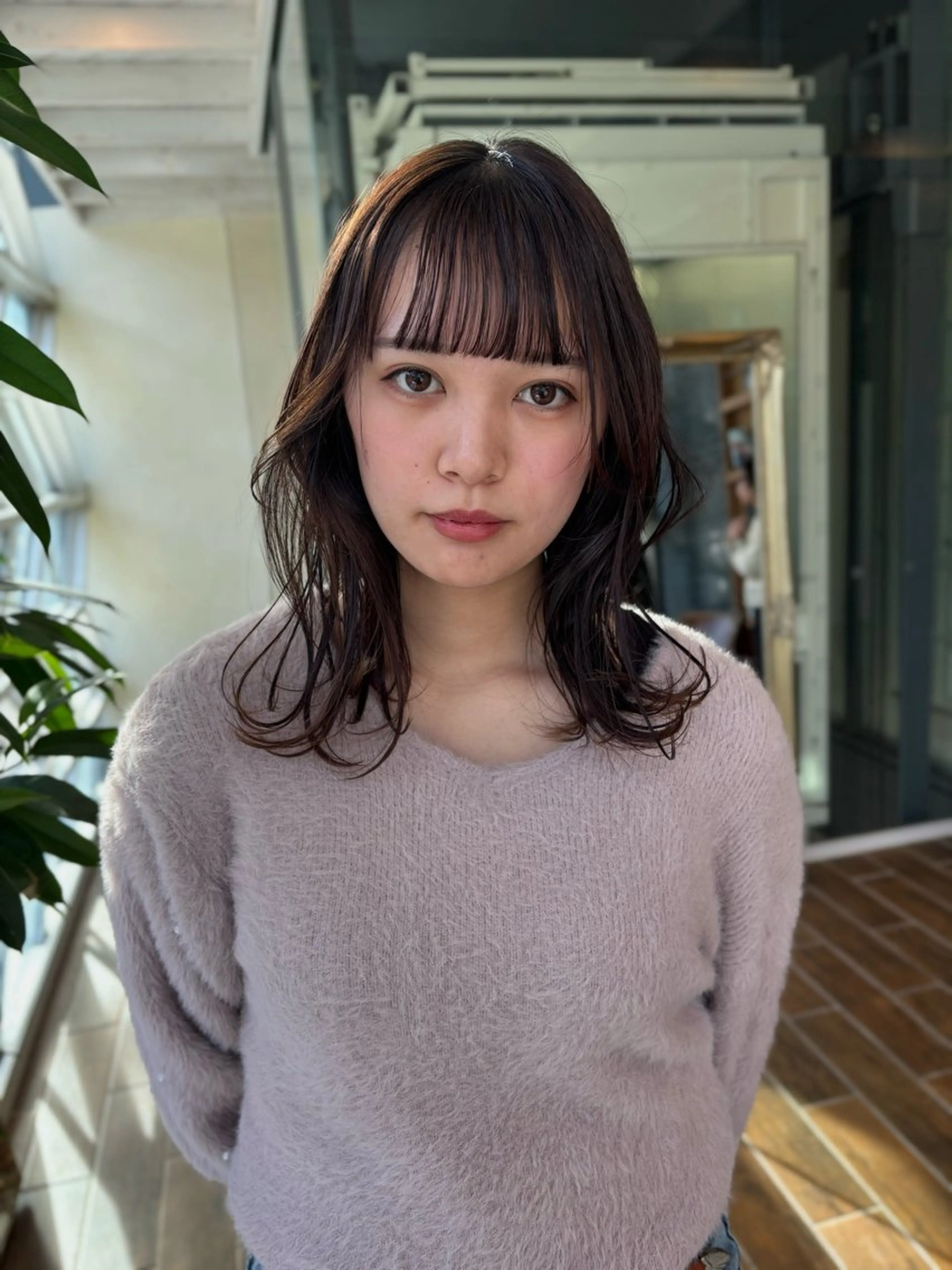 セミロング くびれヘア レイヤーカット ハイトーン/デザイン カラー/るいのヘアスタイル