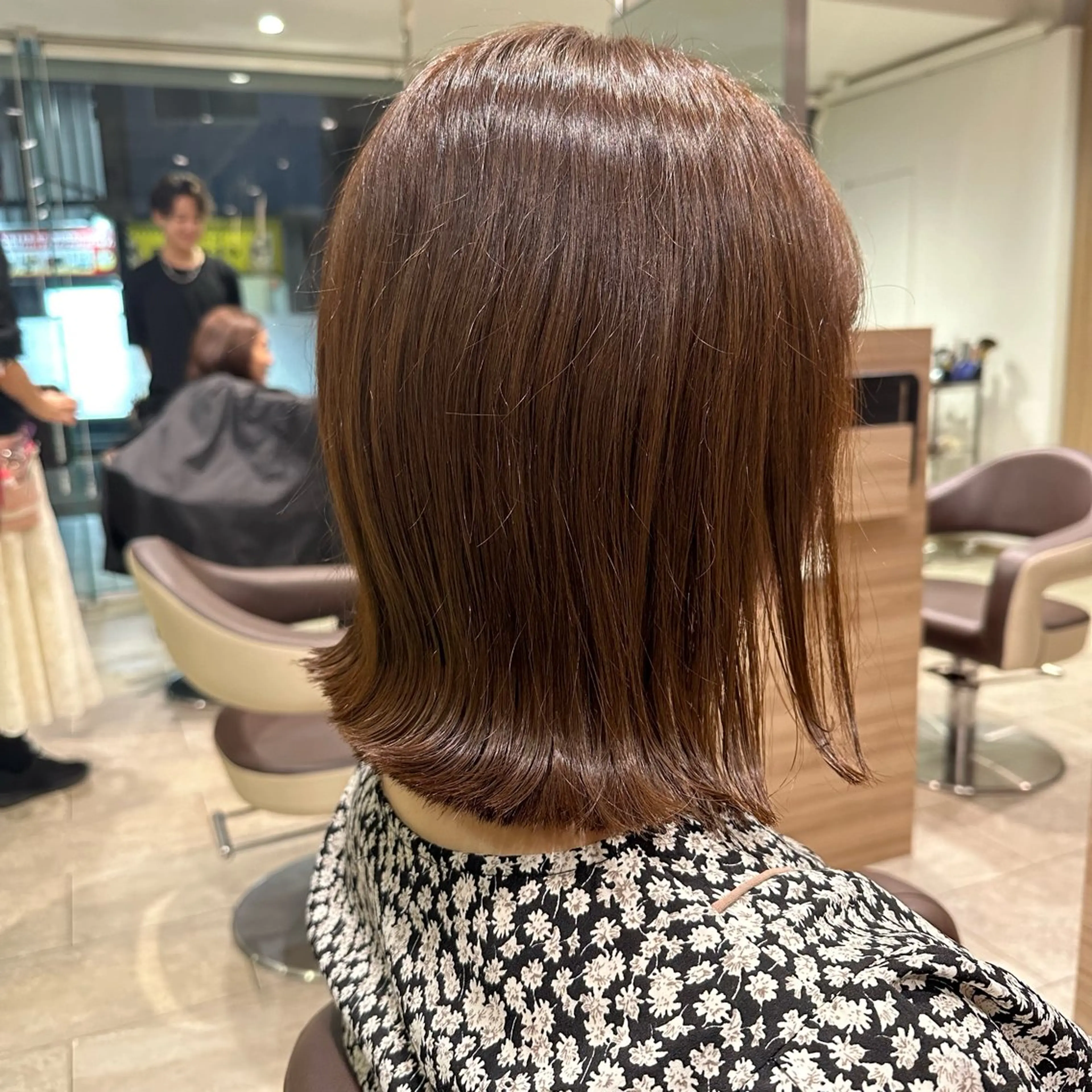 ミディアム カラー Ash西船橋店 富谷 日菜乃のヘアスタイル