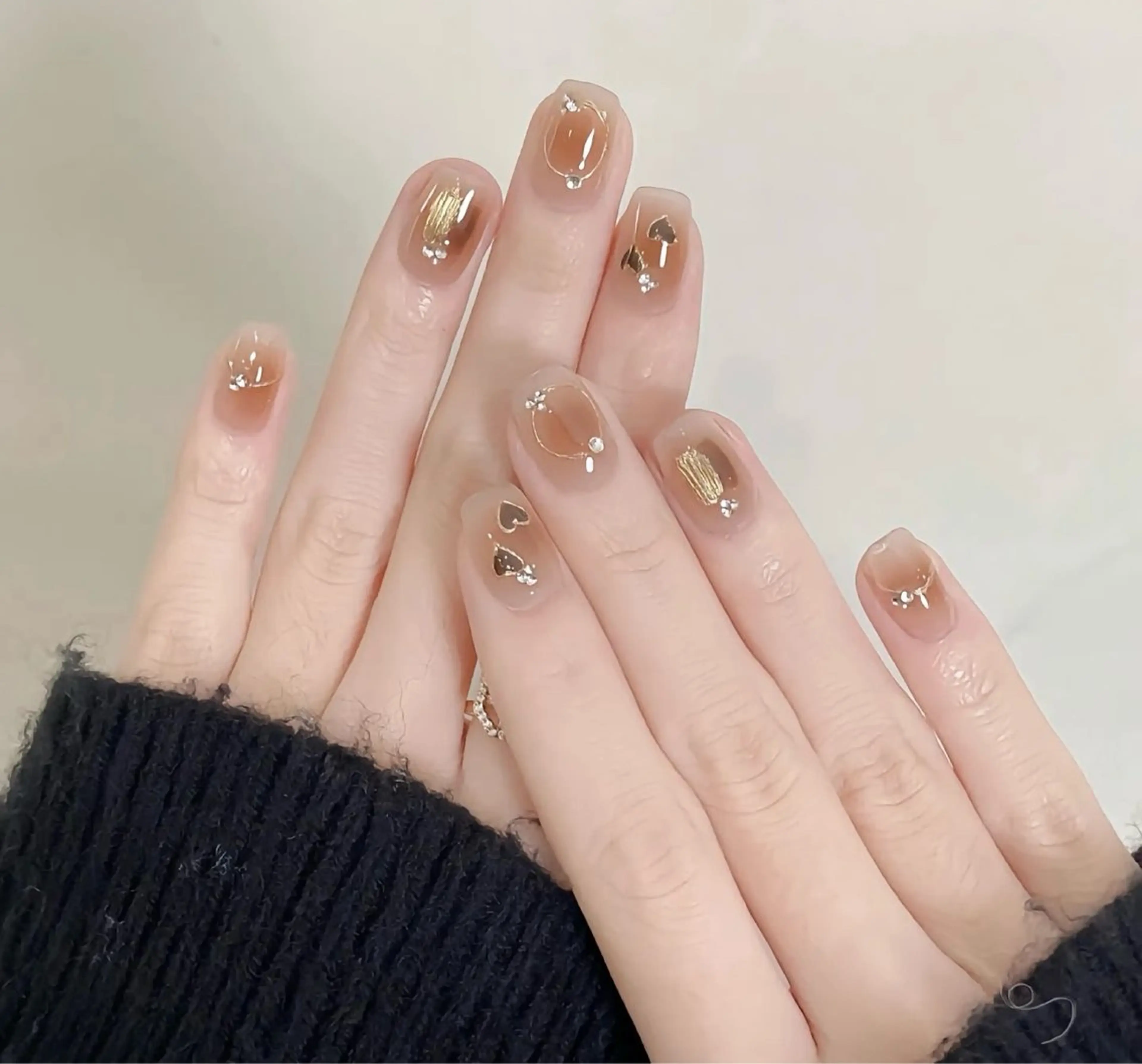 ネイル 持ち込み オフィスネイル シンプルネイル ワンホンネイル candy nail 韓国風ワンホンネイルのネイルデザイン