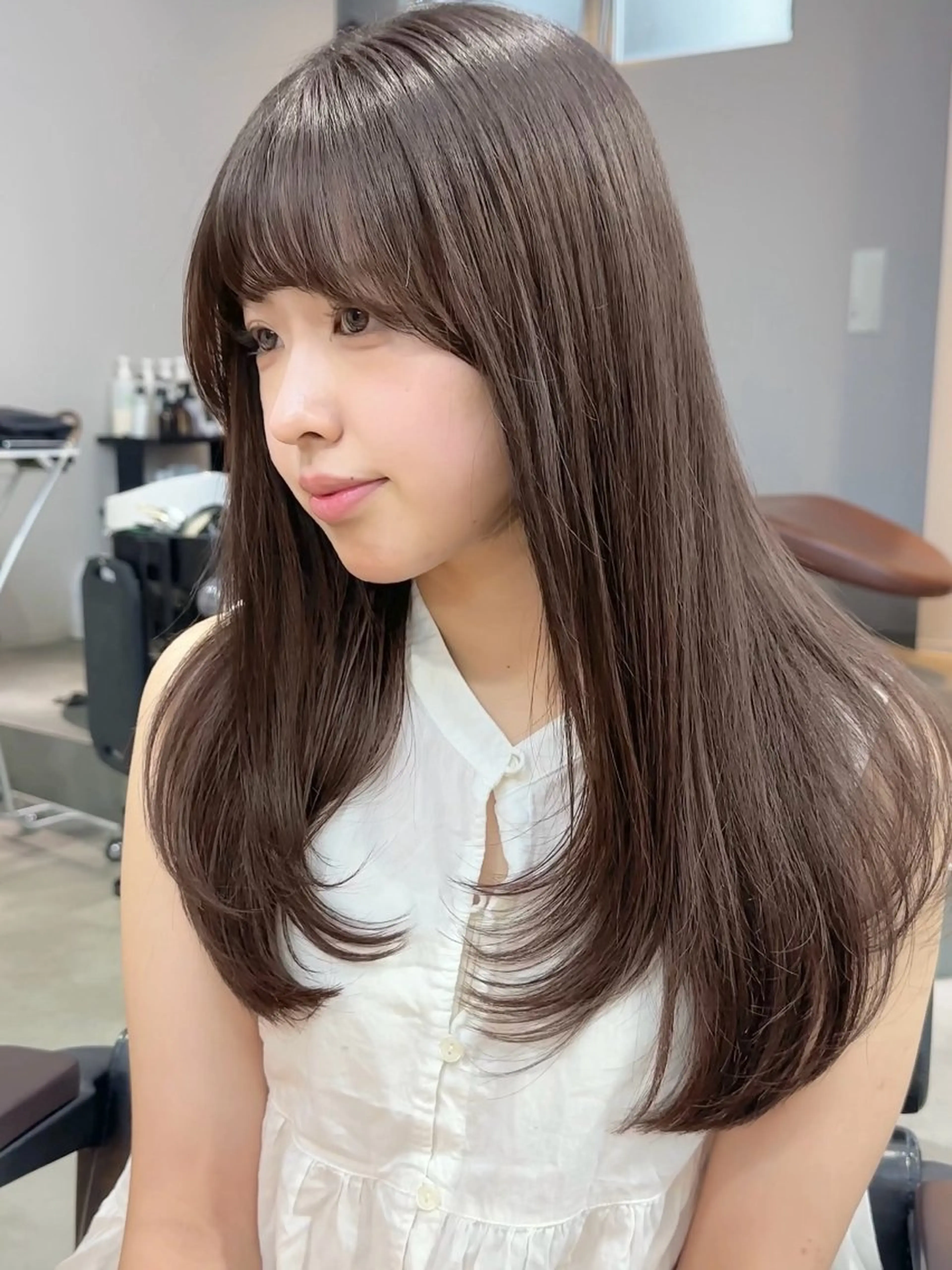 セミロング i .Fukuoka所属・てーと /レイヤーカットのヘアスタイル