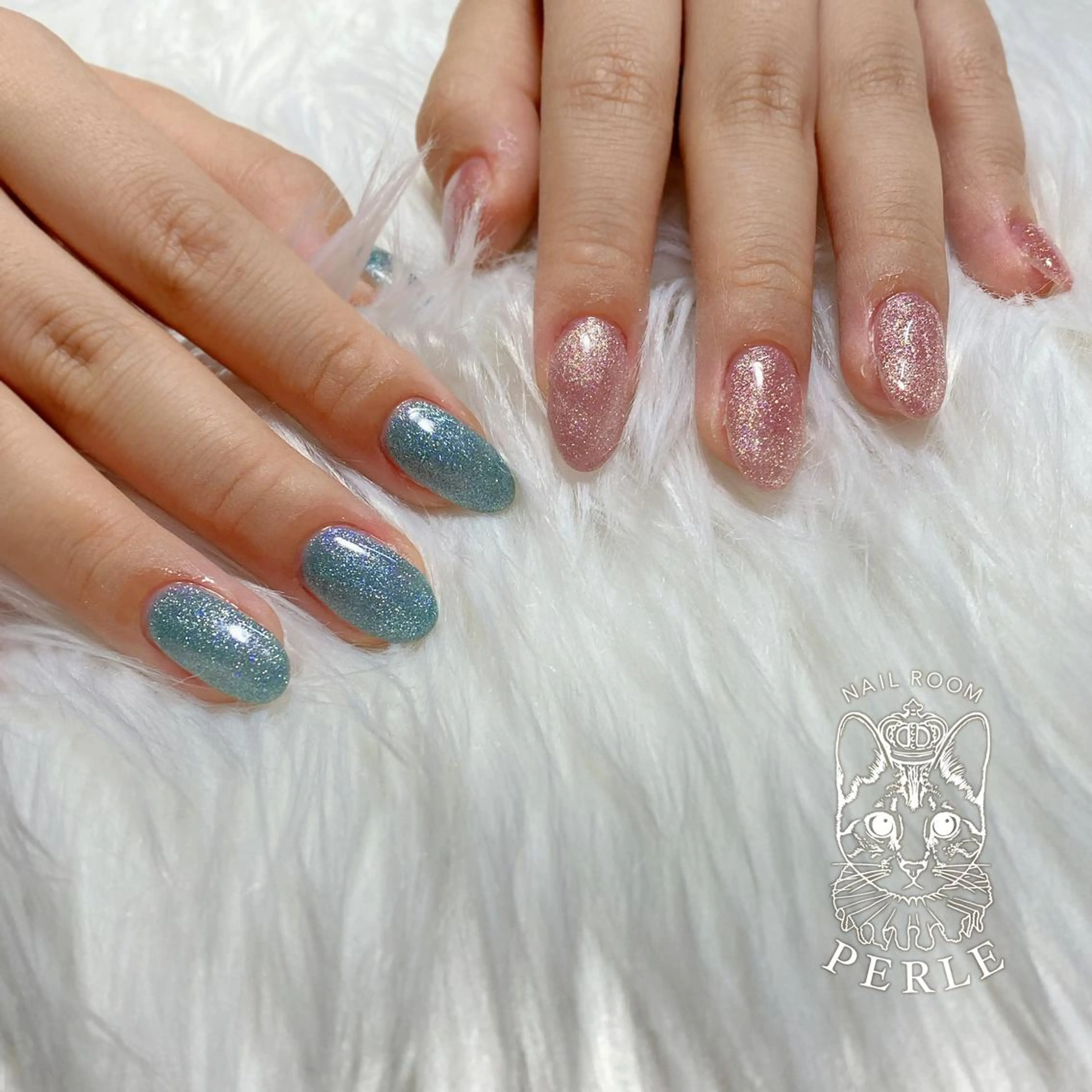 ネイル オーロラネイル マグネットネイル nail room Perleのネイルデザイン