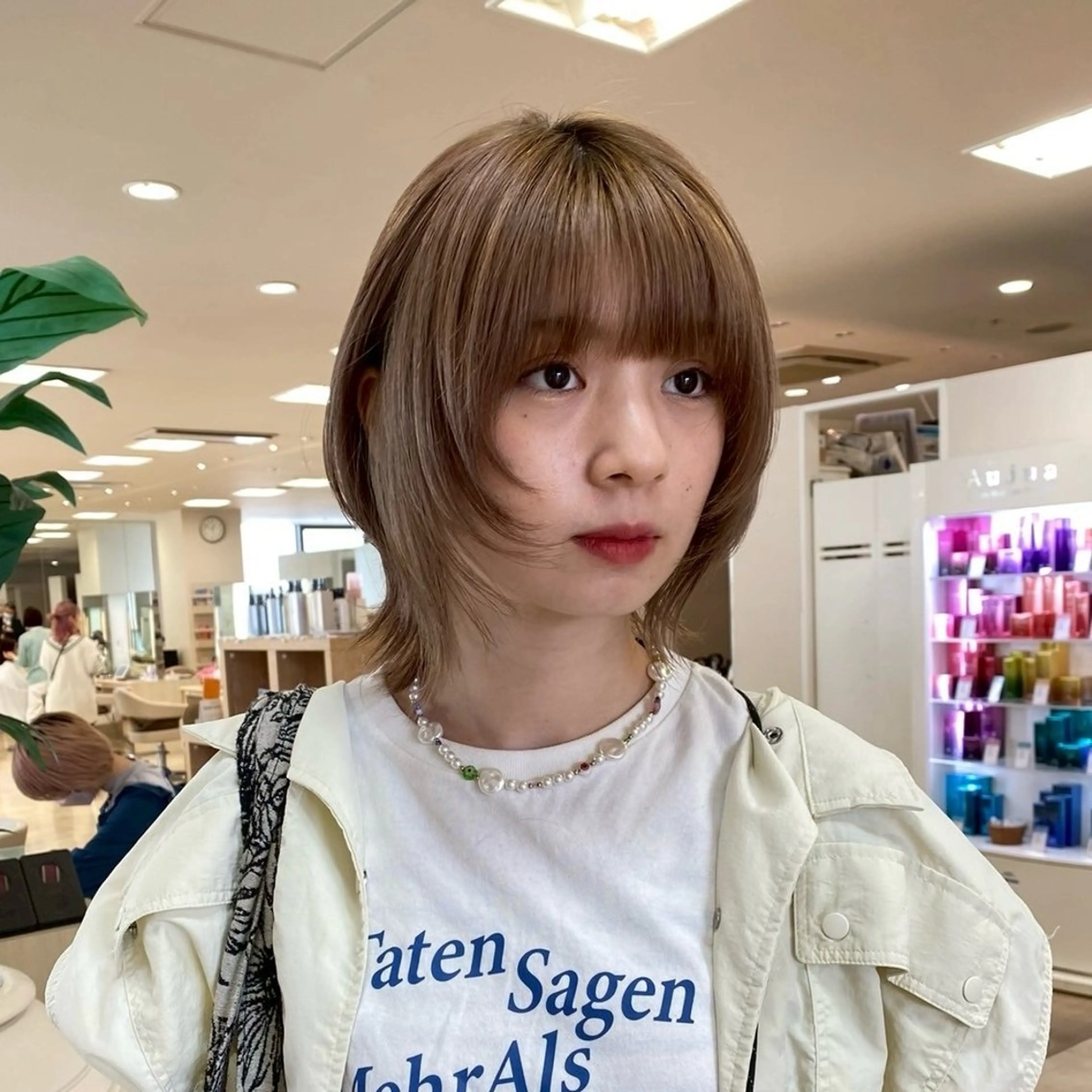 ショート カラー 透明感カラー🫧 ベージュ✴︎meiのヘアスタイル