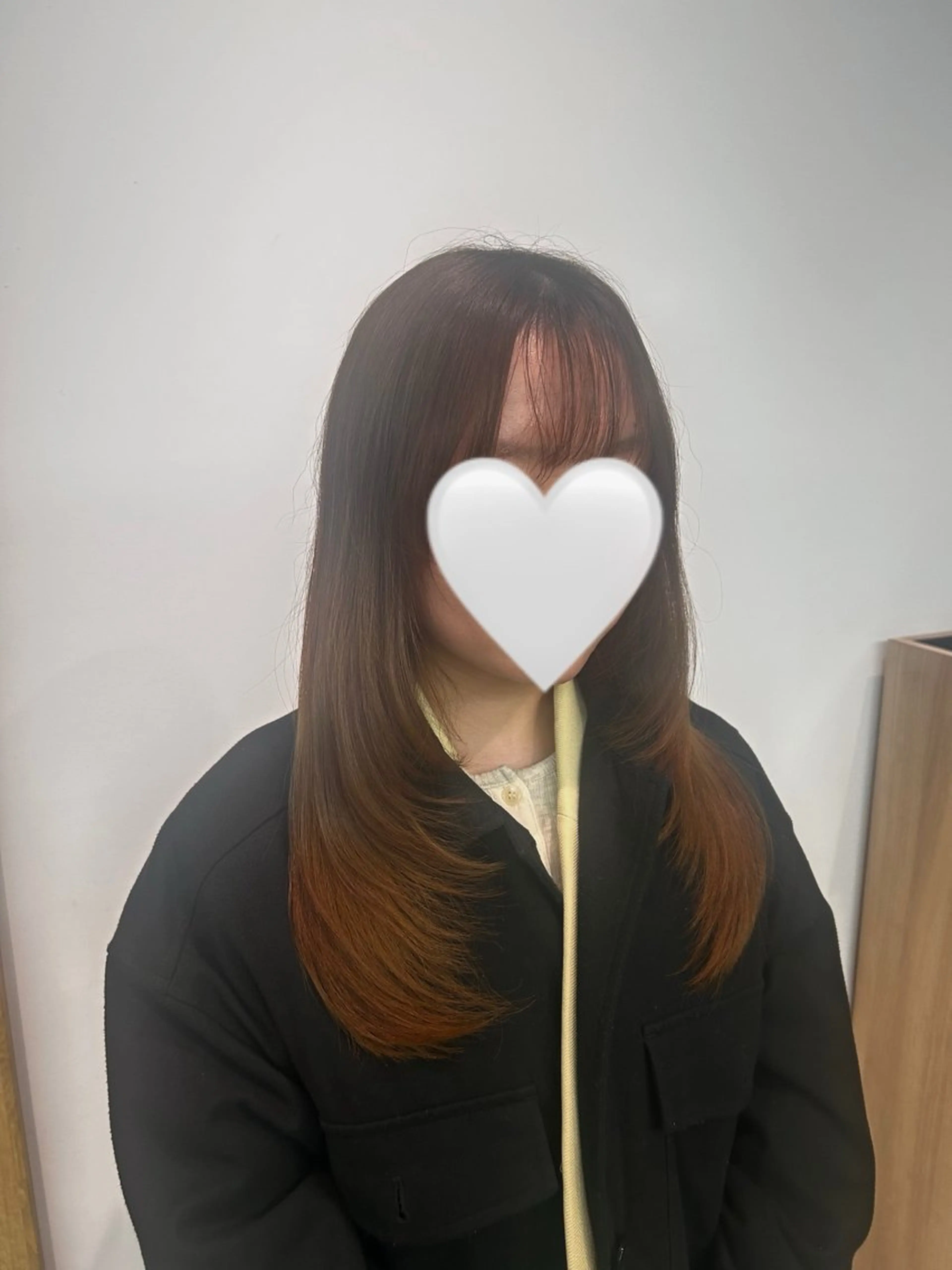 セミロング レイヤーカット カット 大村 咲羅のヘアスタイル