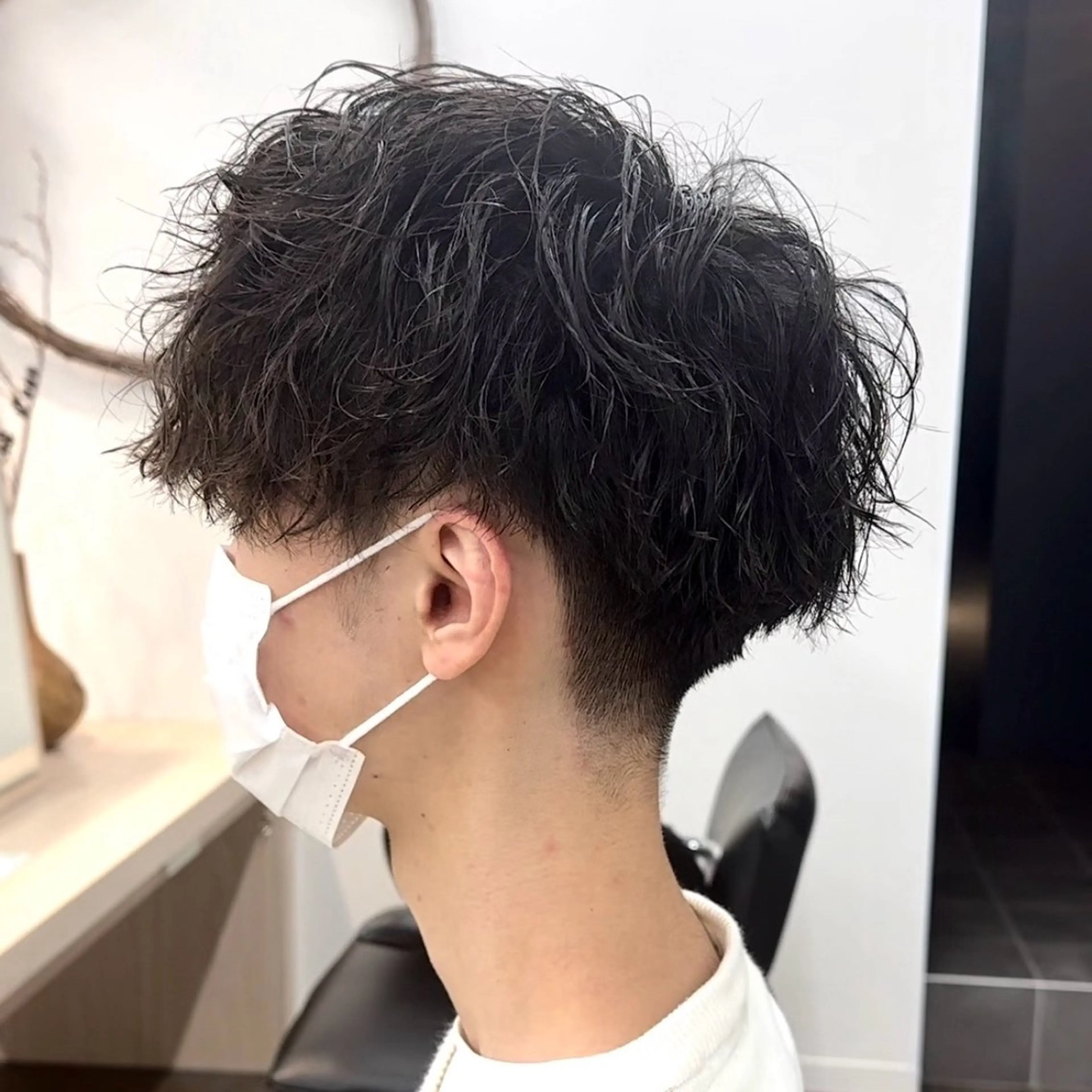 パーマ メンズ カット パーマ SALONDEJOE所属・かどた はるなのヘアスタイル