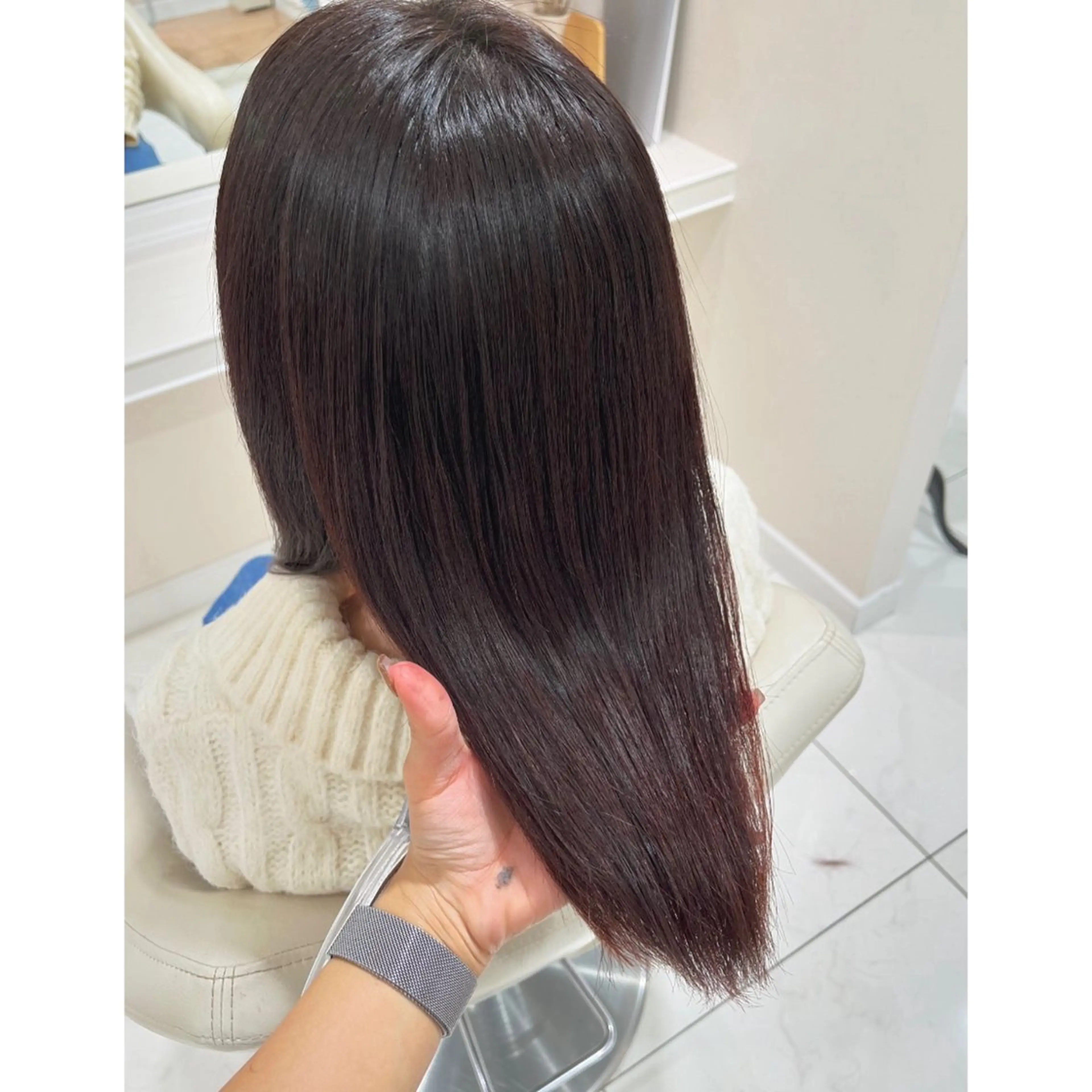 セミロング カラー ヘアカラー 韓国ヘア 🎀中川綾乃🎀のヘアスタイル