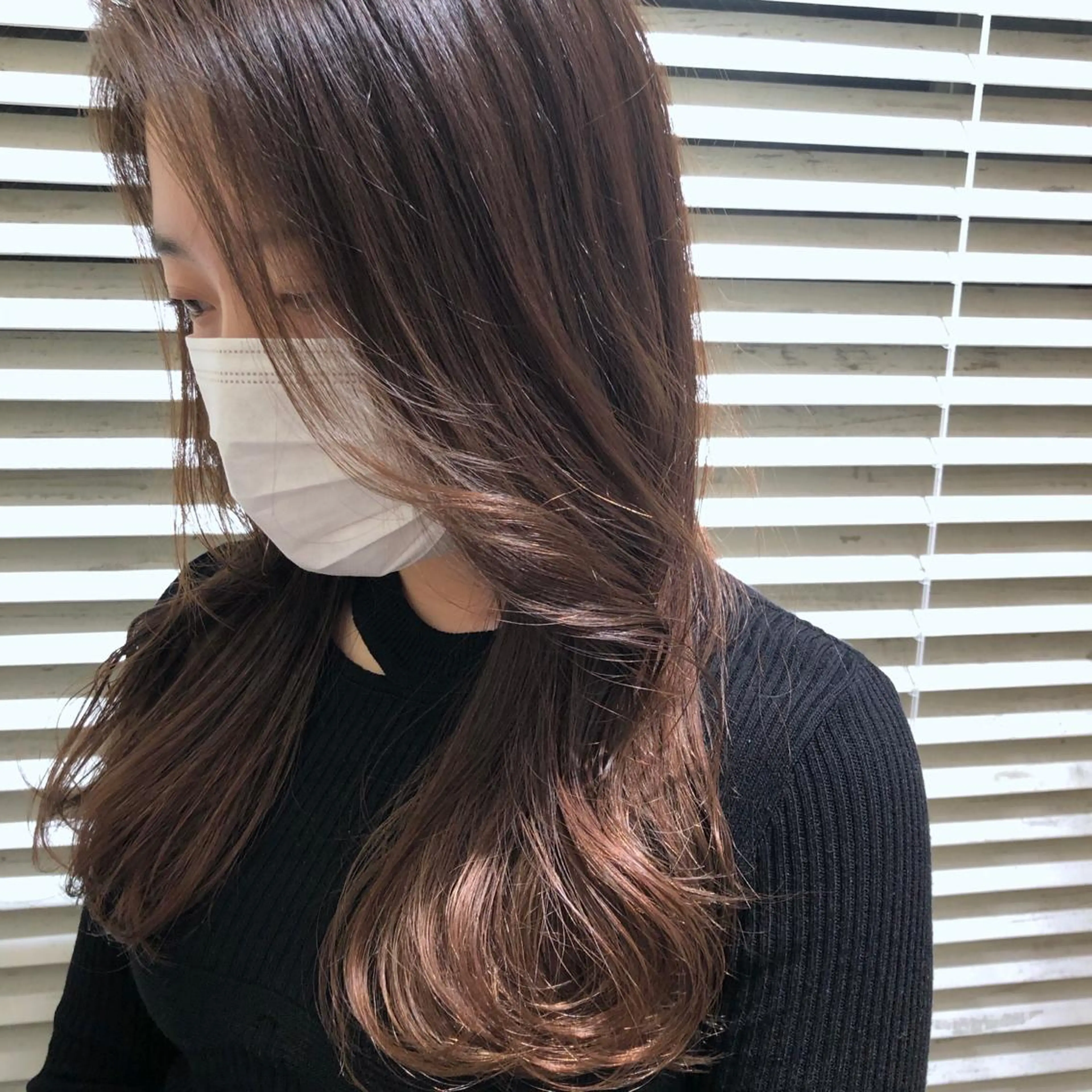 ロング カラー ベージュカラー ピンクカラー ピンクベージュ ヘアカラー トリートメント ボブ/レイヤー/ケア パーマ/リュウタのヘアスタイル