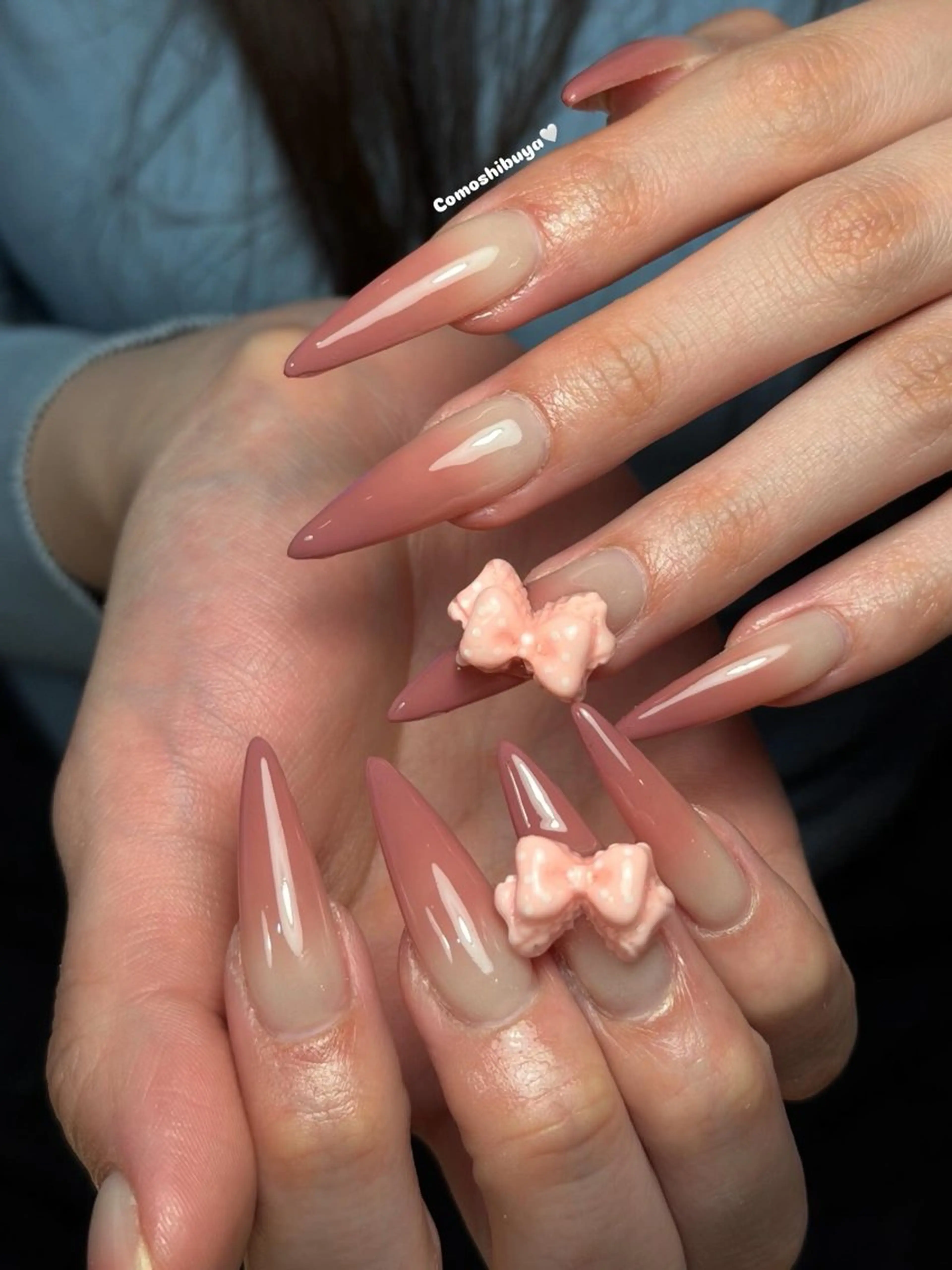 ネイル 韓国ネイル シンプルネイル ワンホンネイル ハンドネイル CoMo Nail Studio所属・CoMo Nailのネイルデザイン