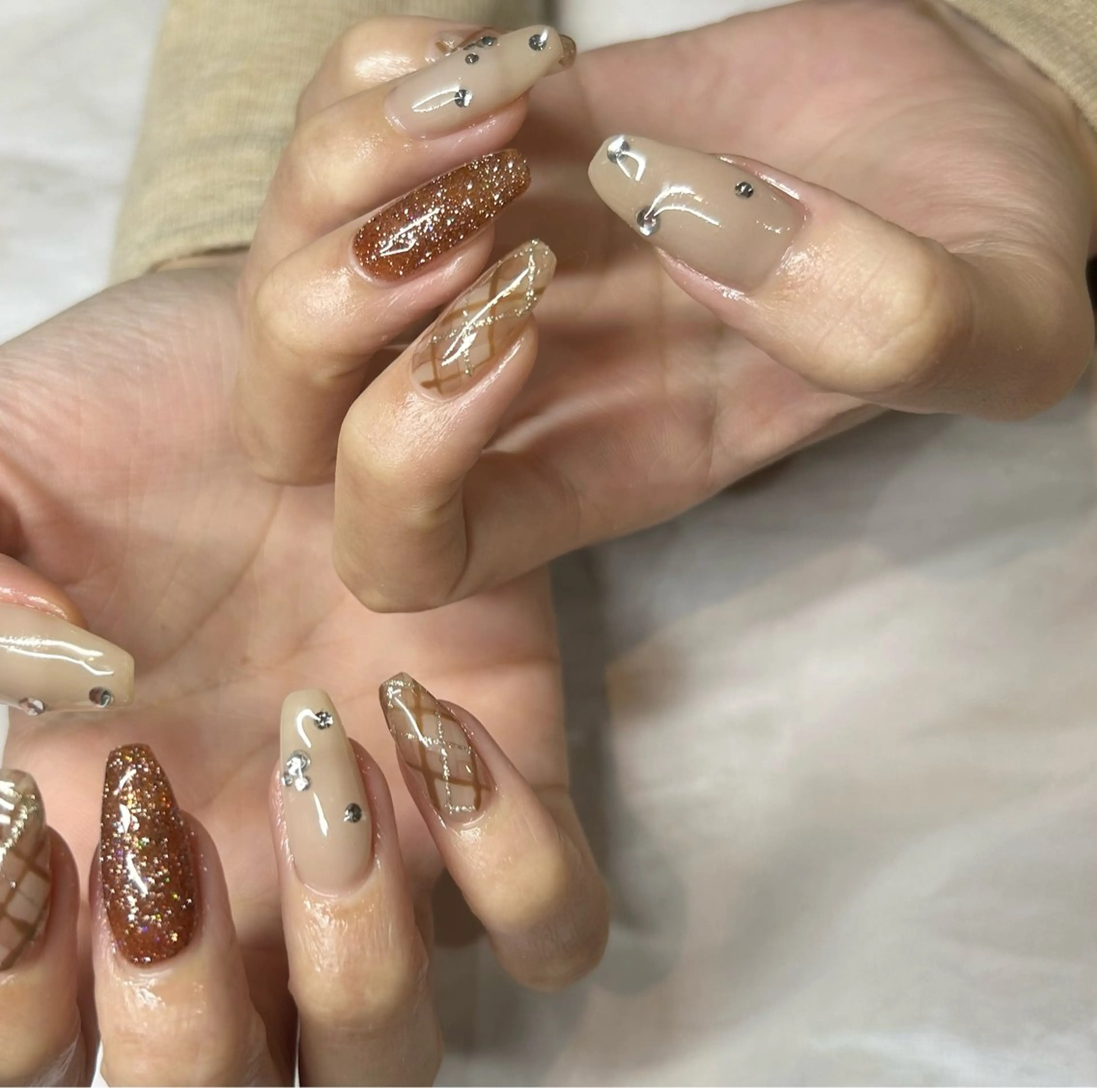 ネイル フラッシュネイル 持ち込み ハンドネイル Lusso Nozomiのネイルデザイン